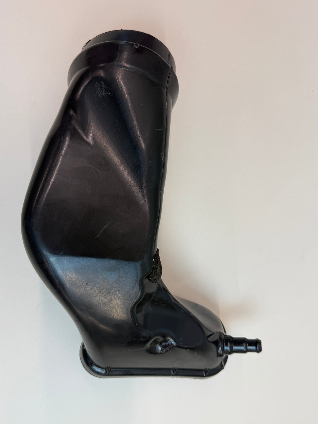 McLaren 540C 570S 570GT 600LT 2016-2021 RH Right Rear Air Intake Duct Pipe OEM 13F0683CP