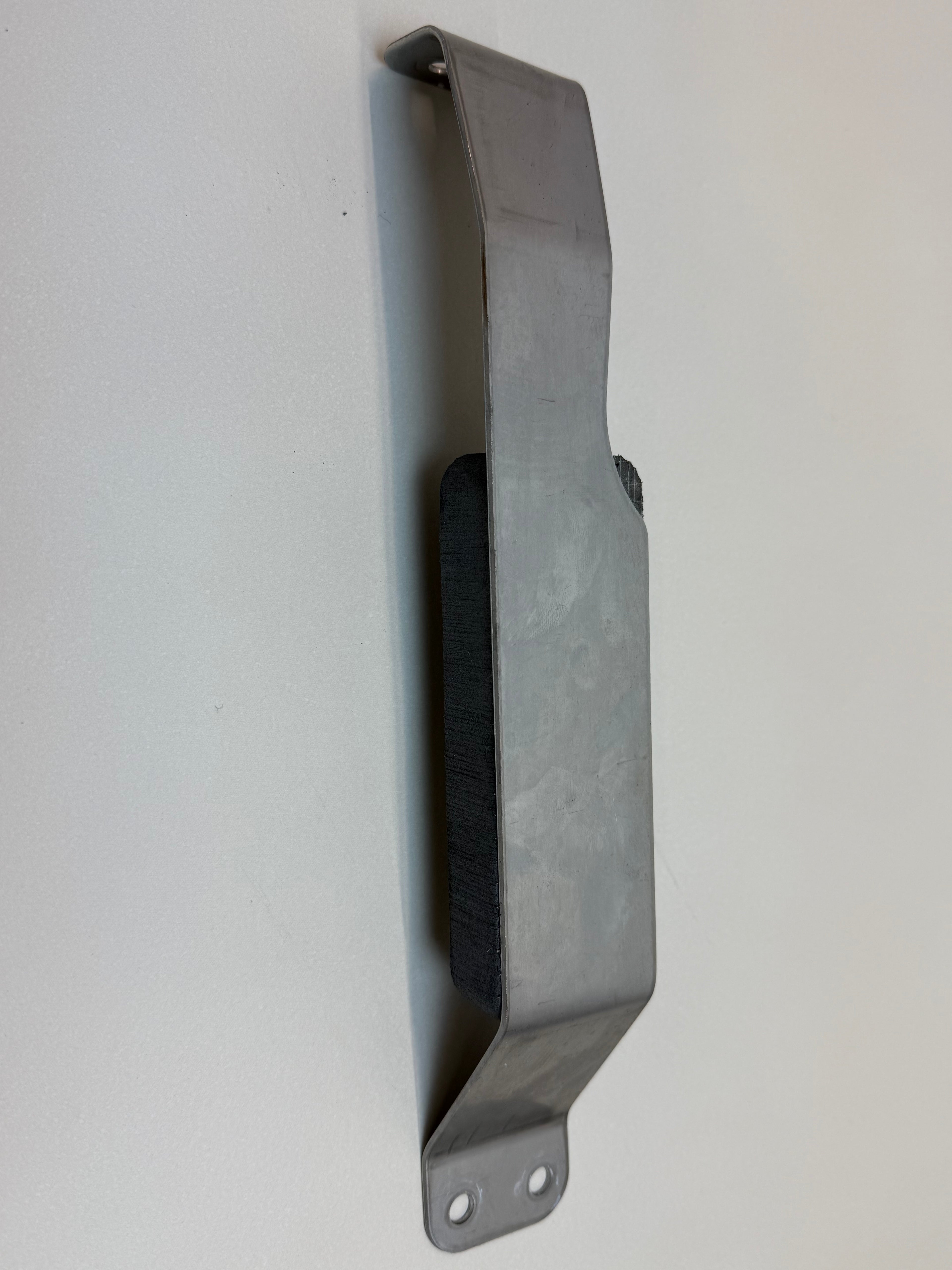 McLaren 540C 570S 570GT 600LT 2016-2021 Fuel Tank Mounting Support Brackets Pair OEM