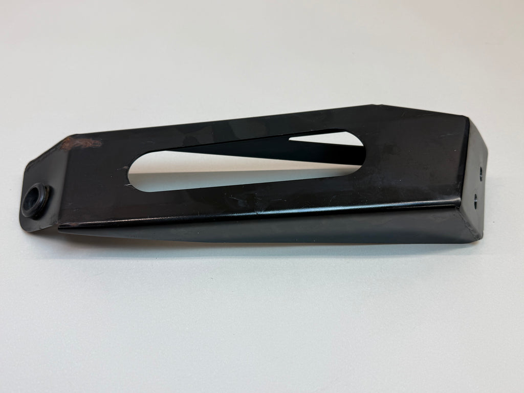 McLaren 540C 570S 570GT 600LT 2016-2021 LH Left Rear Lower Radiator Support Bracket OEM 11L0371CP