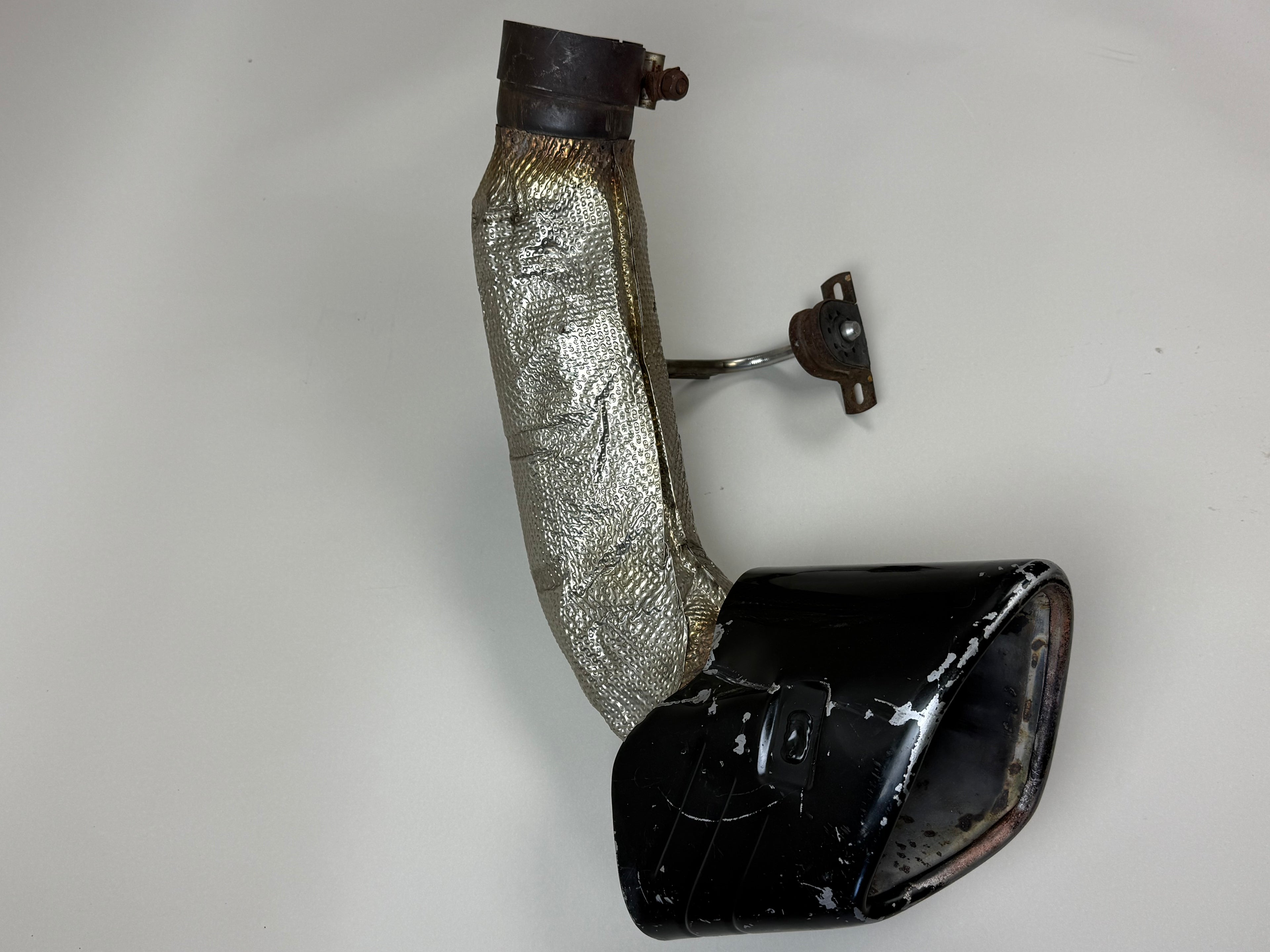 McLaren 540C 570S 570GT 600LT 2016-2021 RH Right Exhaust Tailpipe Assembly OEM 13H0260CP