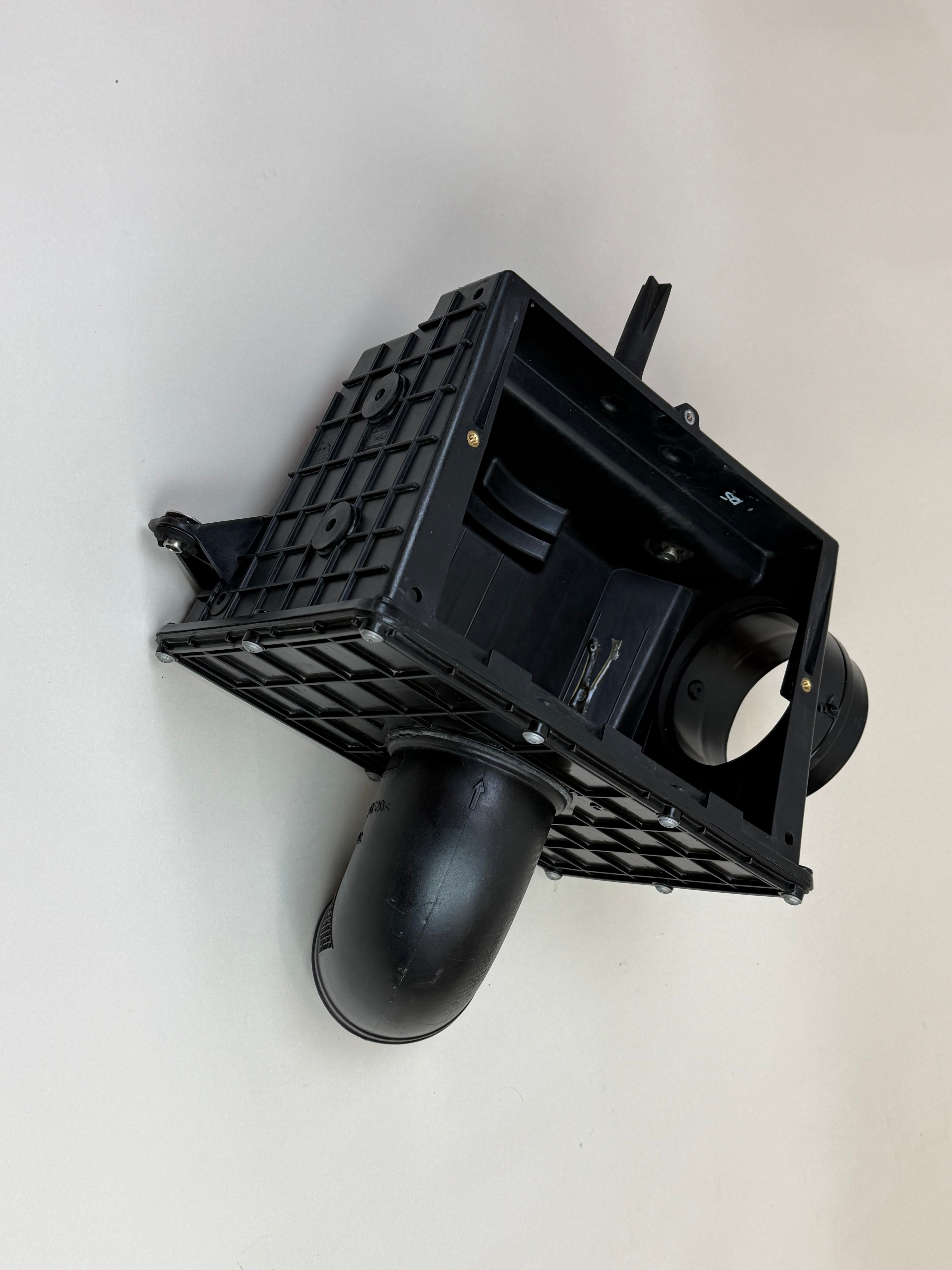 McLaren 540C 570S 570GT 600LT 2016-2021 LH Left Rear Air Intake Box Housing w/ Filter OEM 11F0945