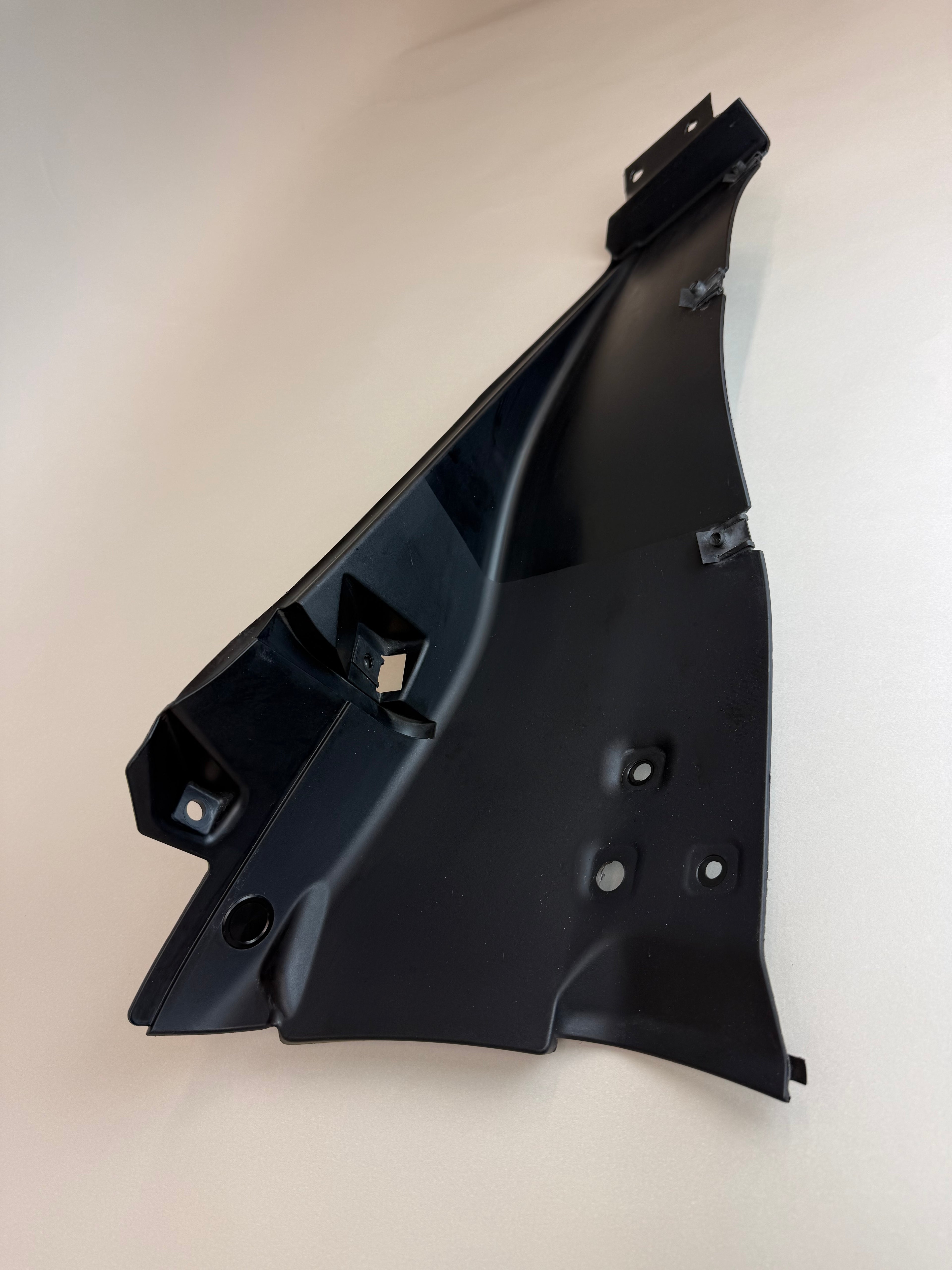McLaren 540C 570S 570GT 600LT 2016-2021 RH Right Quarter Panel Cover Trim OEM 13AA328CP