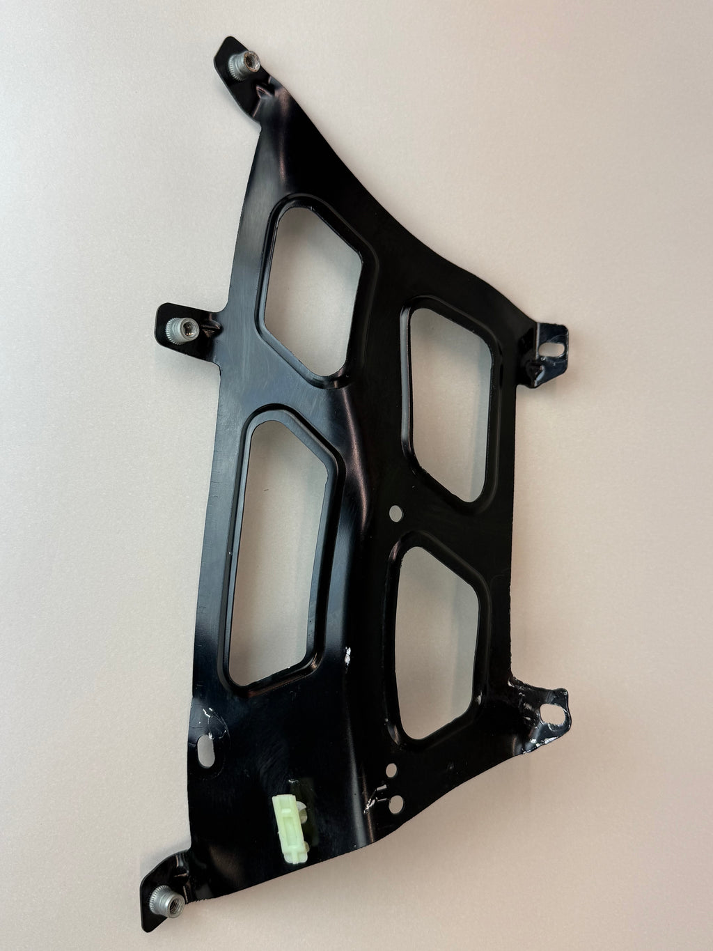 McLaren 540C 570S 570GT 600LT 2016-2021 LH Left Front Fender Bracket OEM 13A4962CP