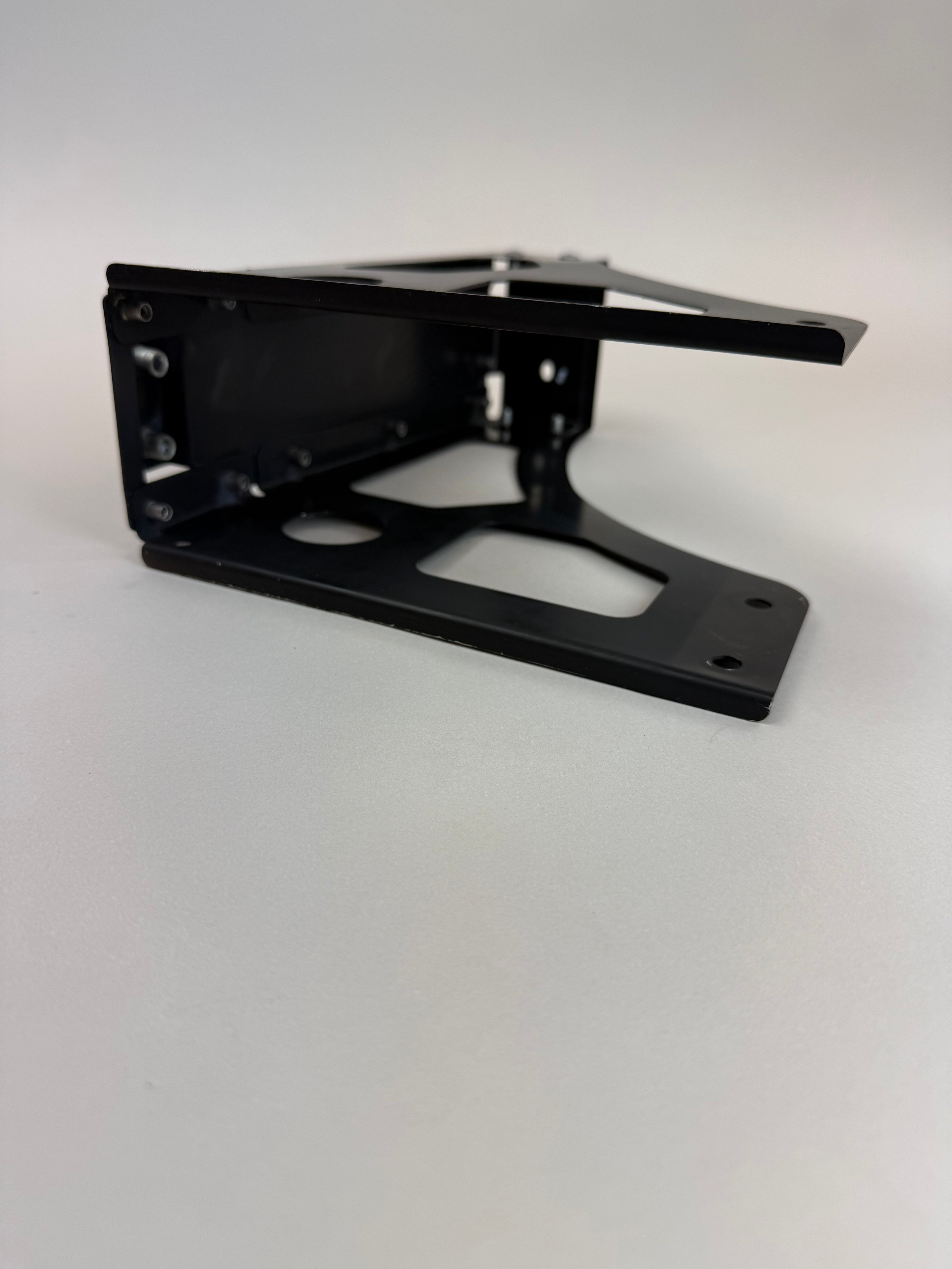 McLaren 570S 540C 570GT 600LT LH Left RH Right Rear Support Mounting Bracket OEM 13AA020CP
