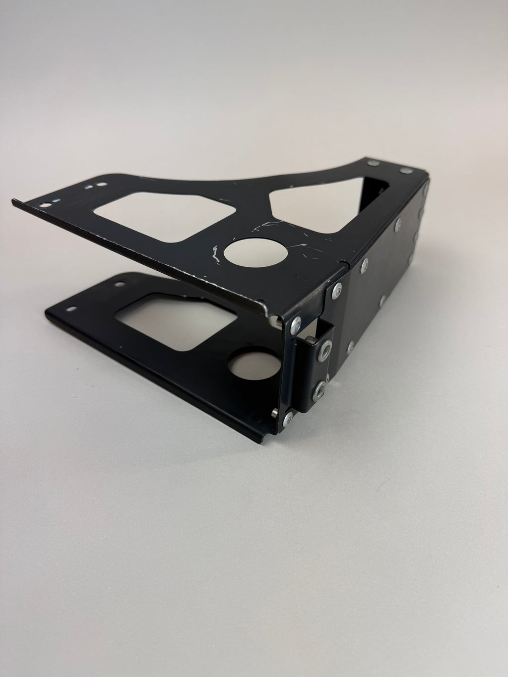 McLaren 570S 540C 570GT 600LT LH Left RH Right Rear Support Mounting Bracket OEM 13AA020CP