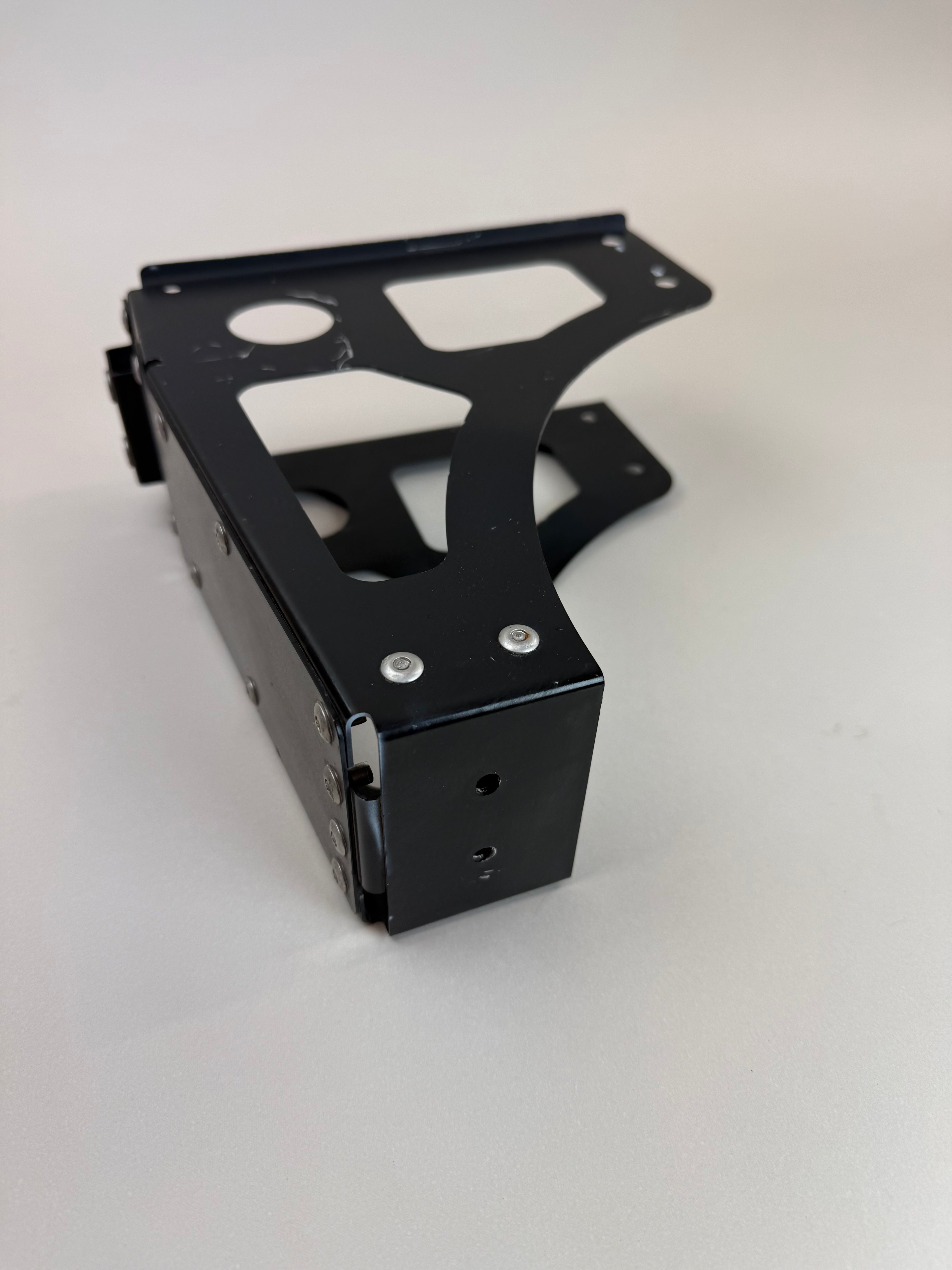McLaren 570S 540C 570GT 600LT LH Left RH Right Rear Support Mounting Bracket OEM 13AA020CP