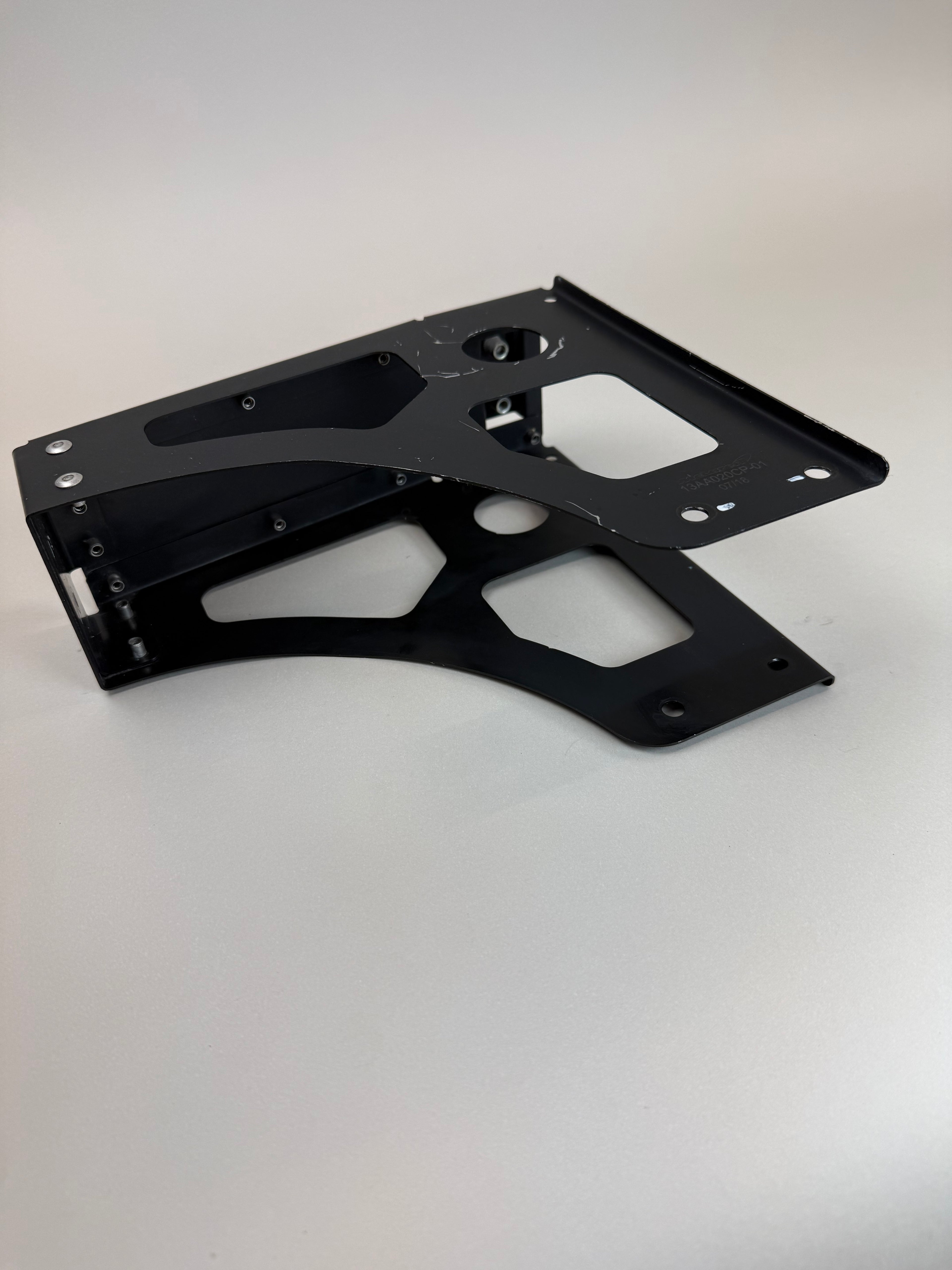 McLaren 570S 540C 570GT 600LT LH Left RH Right Rear Support Mounting Bracket OEM 13AA020CP