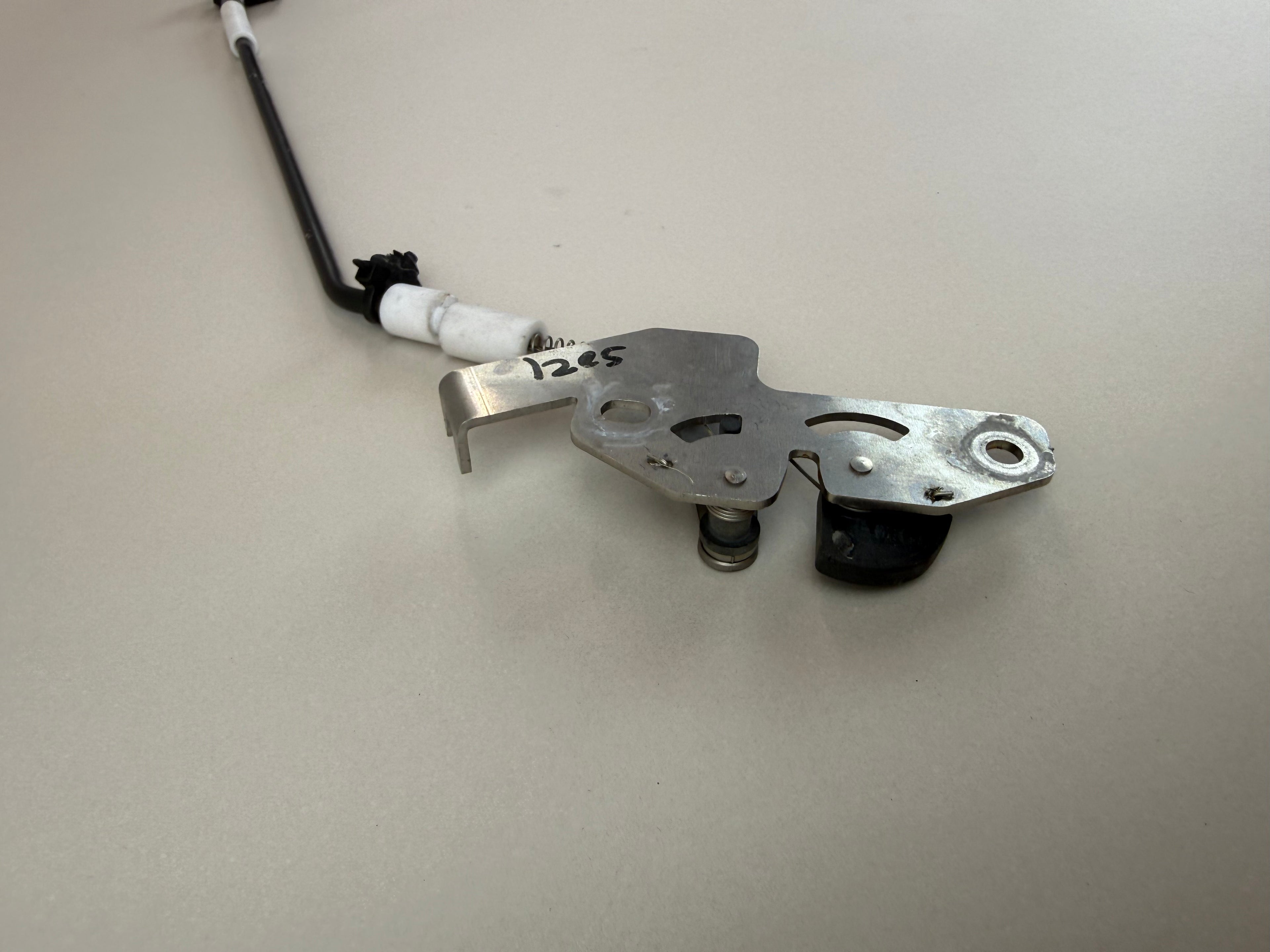 McLaren 570S 540C 570GT 600LT Front Trunk Hood Latch and Release Cable OEM DAMAGED