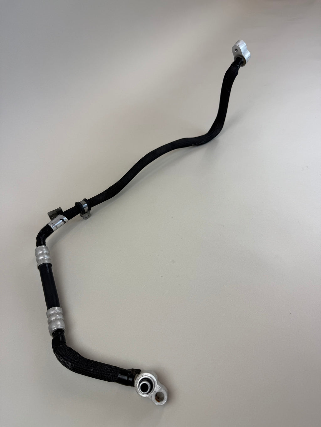 McLaren 570S 540C 570GT 600LT A/C Refrigerant Hose Line OEM 13A4880CP