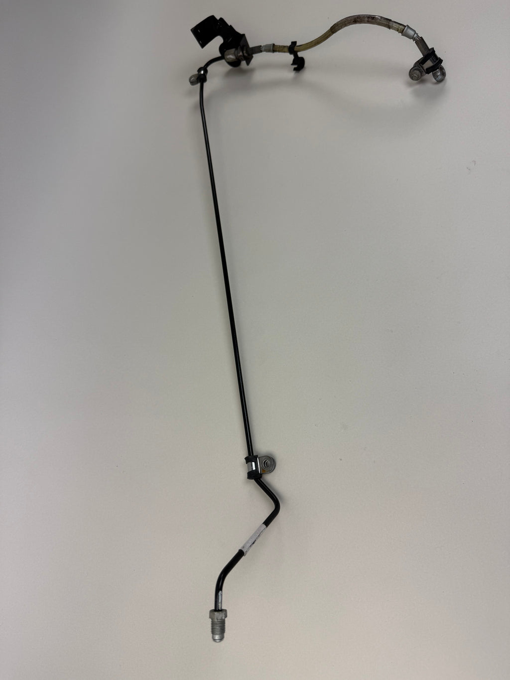 McLaren 570S 540C 570GT 600LT A/C Refrigerant Hose Line OEM 13A4880CP