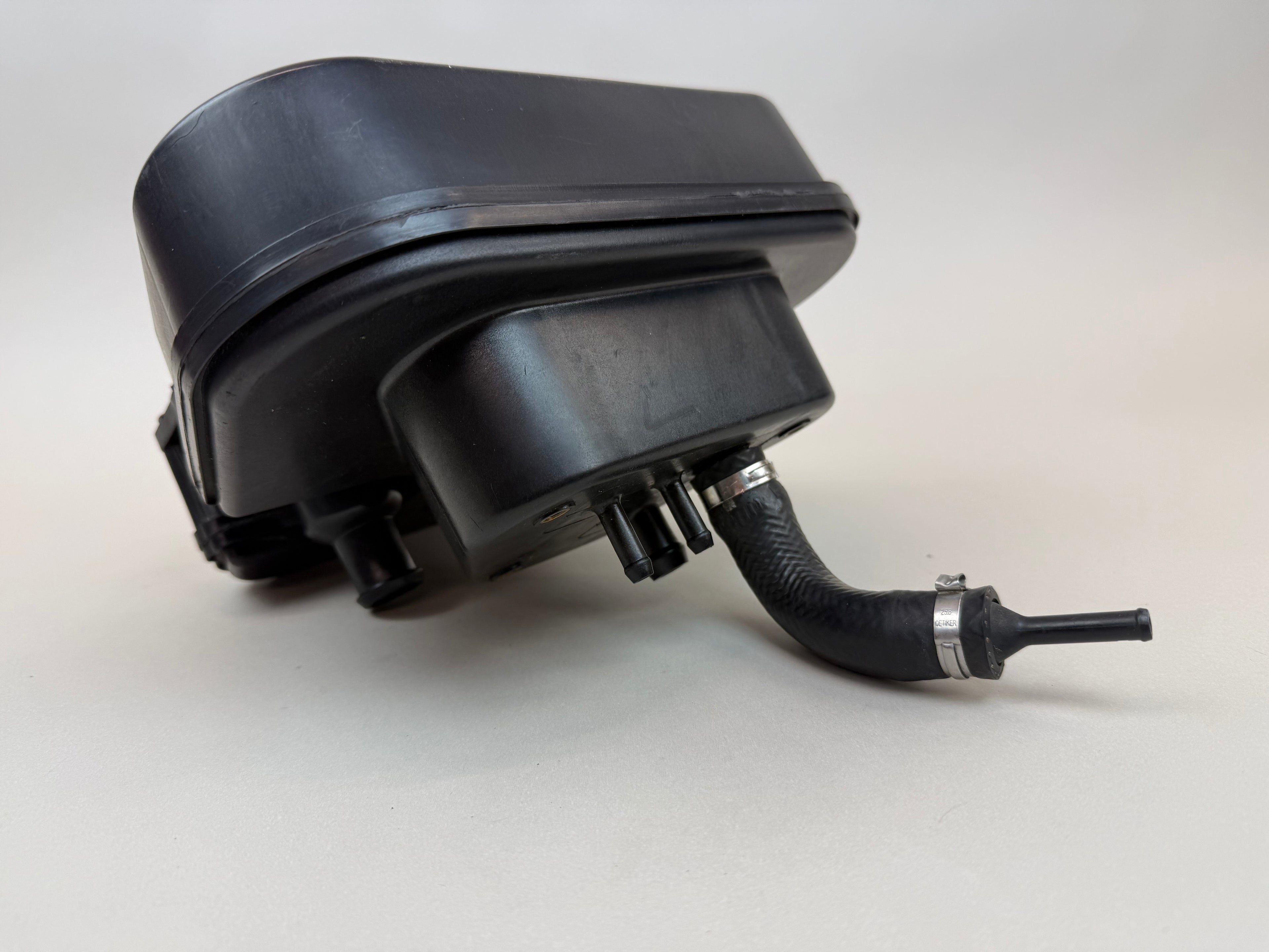 McLaren 570S 540C 570GT 600LT Coolant Expansion Tank & Power Steering Reservoir Cover OEM 13LA002CP