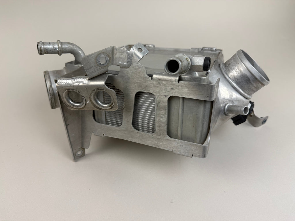 McLaren 570S 540C 570GT 600LT LH Left Intercooler Assembly OEM 13F0302CP