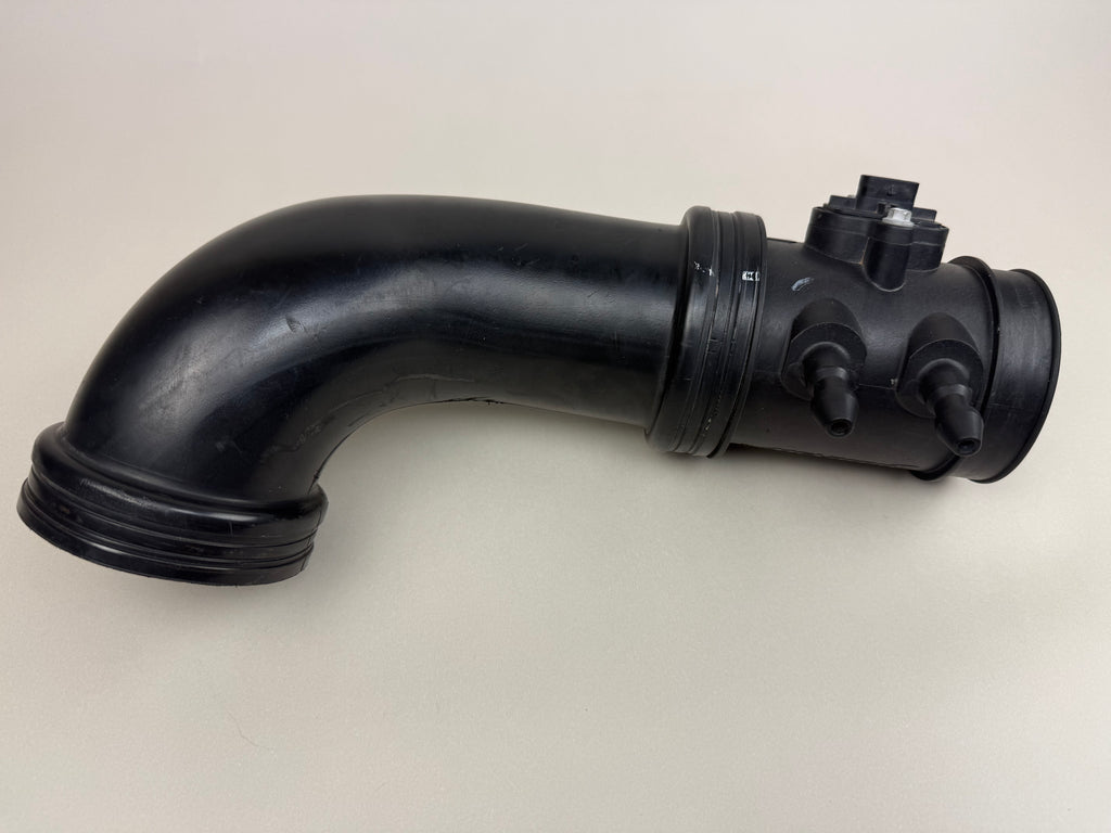 McLaren 570S 540C 570GT 600LT RH Right Rear Air Intake Pipe OEM 11F0246CP 11F0944CP