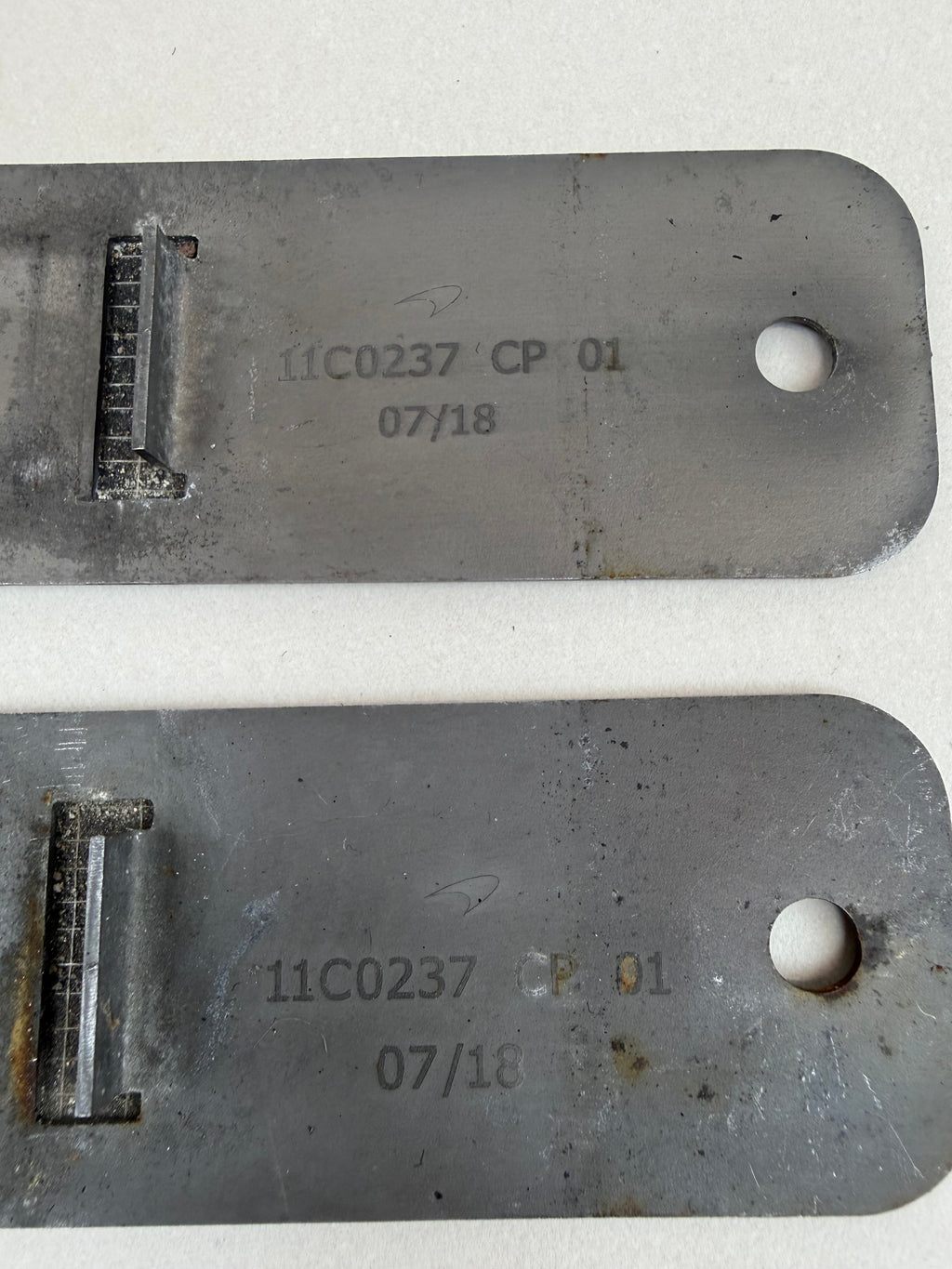 McLaren 570S 540C 570GT 600LT Underbody Mounting Strap Brackets Pair OEM 11C0237CP
