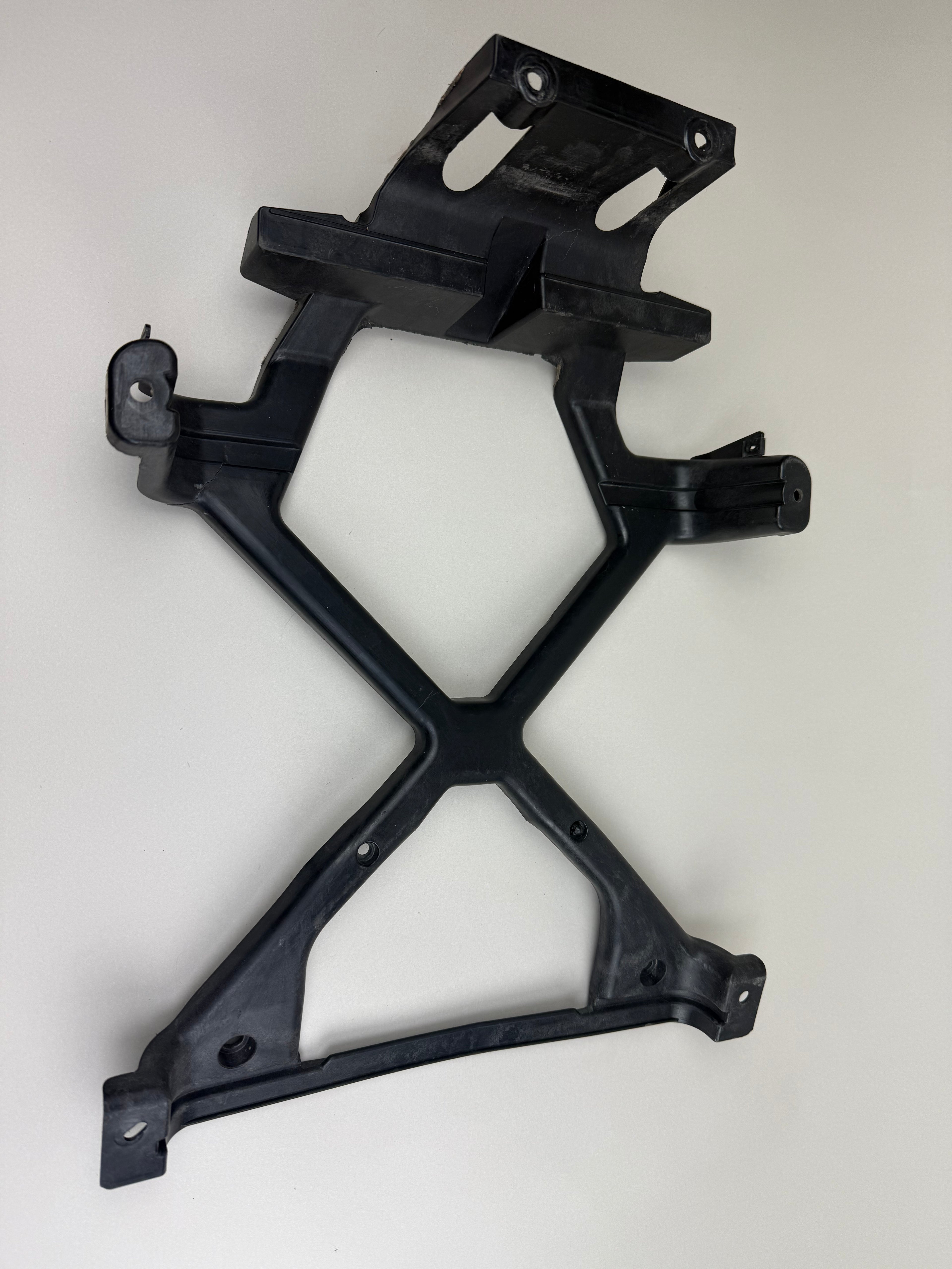 McLaren 570S 540C 570GT 600LT LH Left Radiator Core Support Bracket OEM 13A1033CP CRACKED