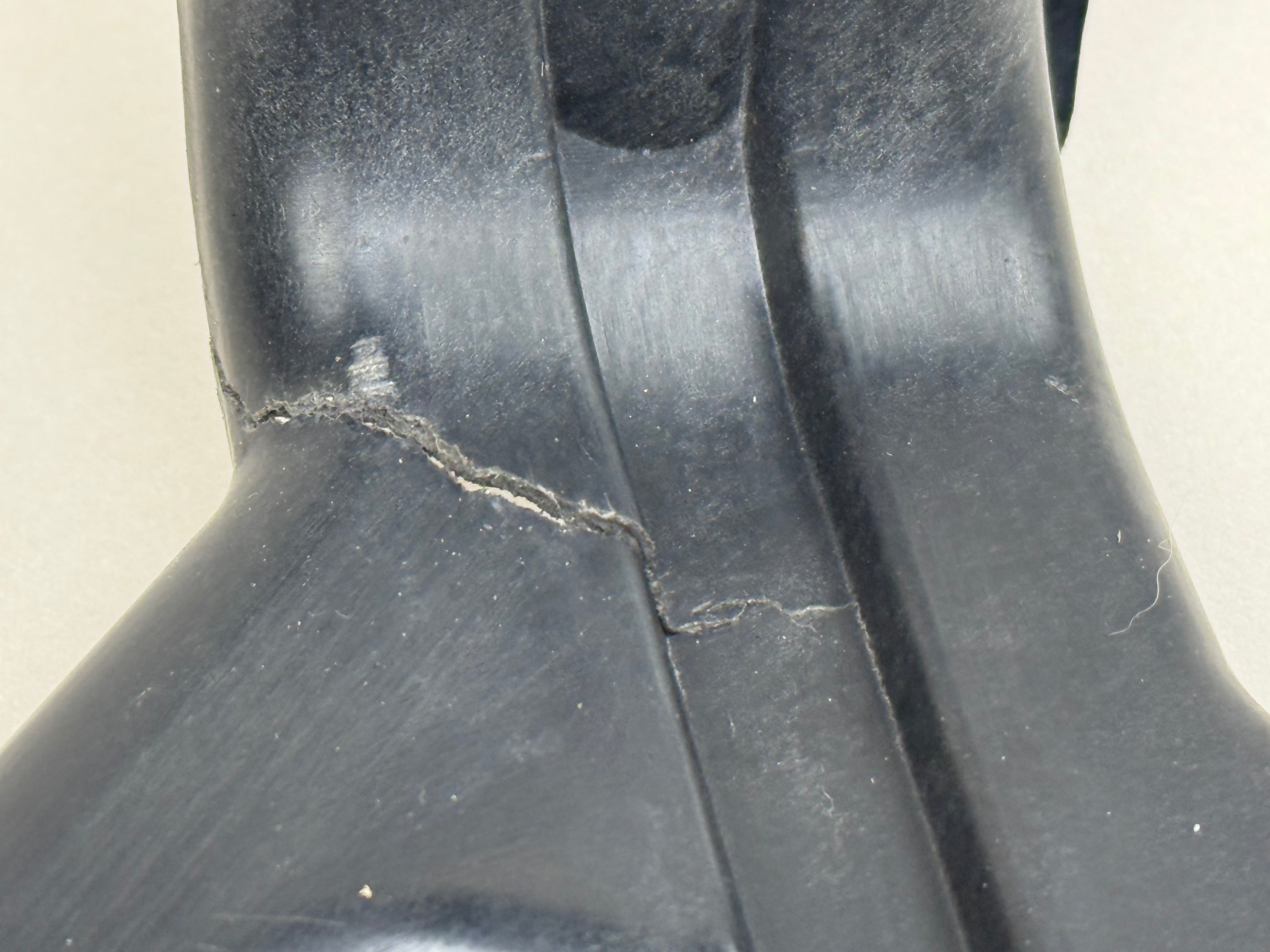 McLaren 570S 540C 570GT 600LT LH Left Radiator Core Support Bracket OEM 13A1033CP CRACKED
