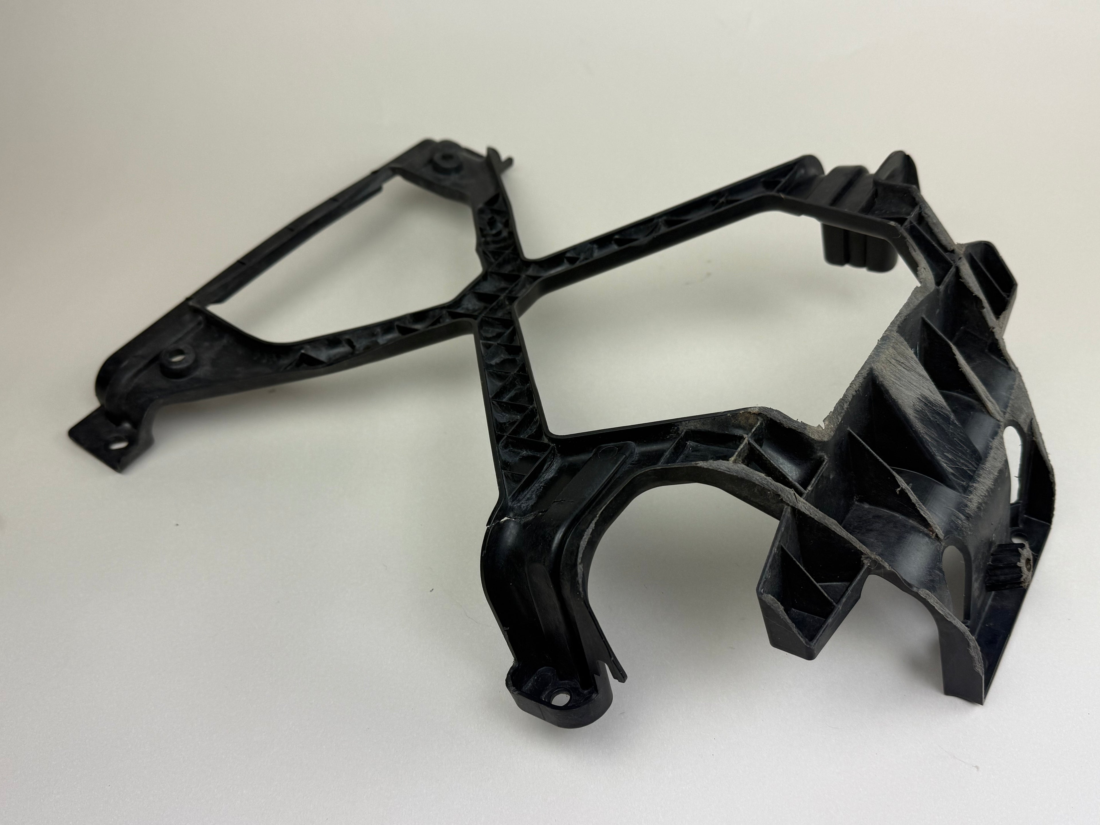 McLaren 570S 540C 570GT 600LT LH Left Radiator Core Support Bracket OEM 13A1033CP CRACKED