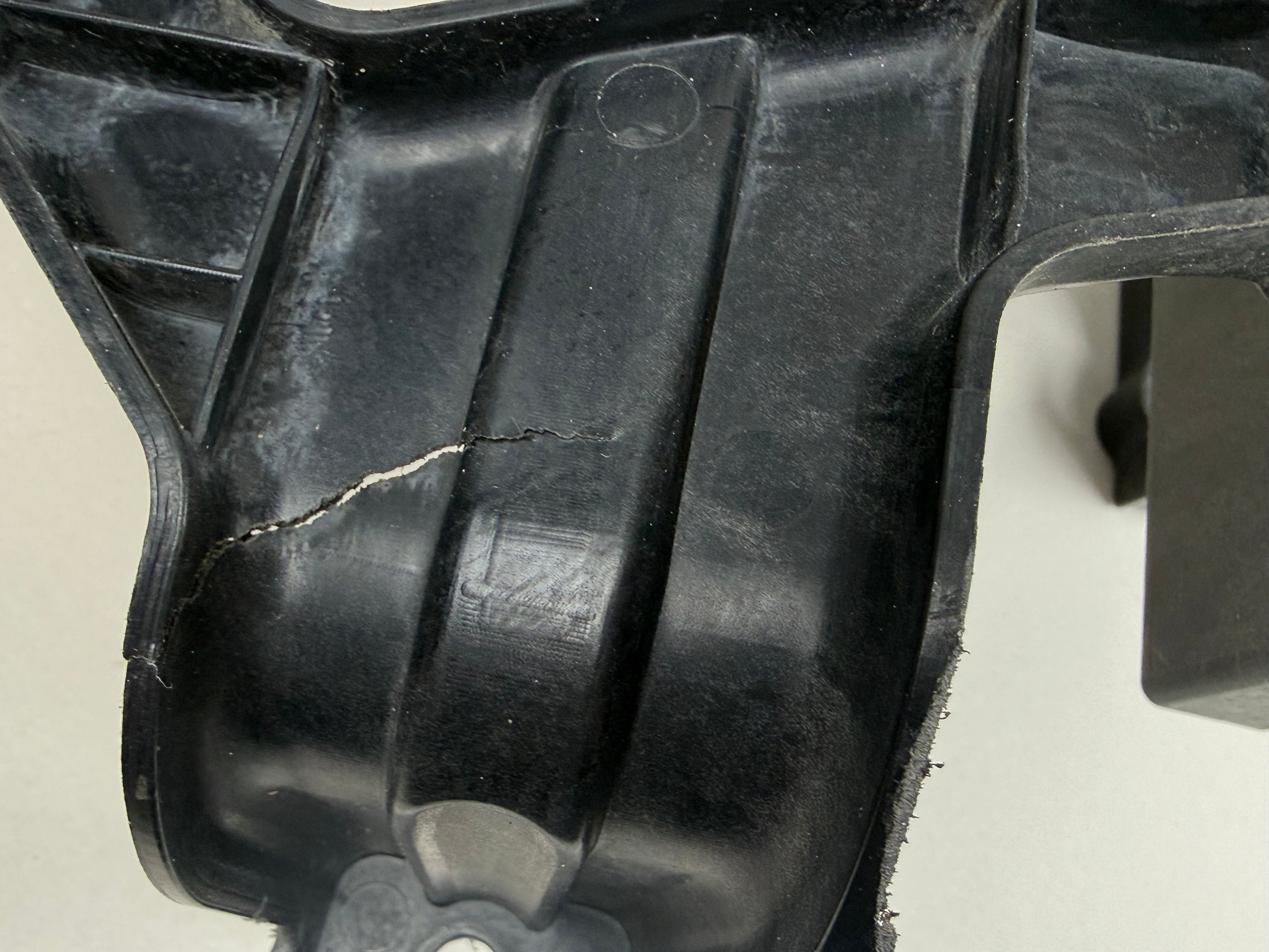 McLaren 570S 540C 570GT 600LT LH Left Radiator Core Support Bracket OEM 13A1033CP CRACKED