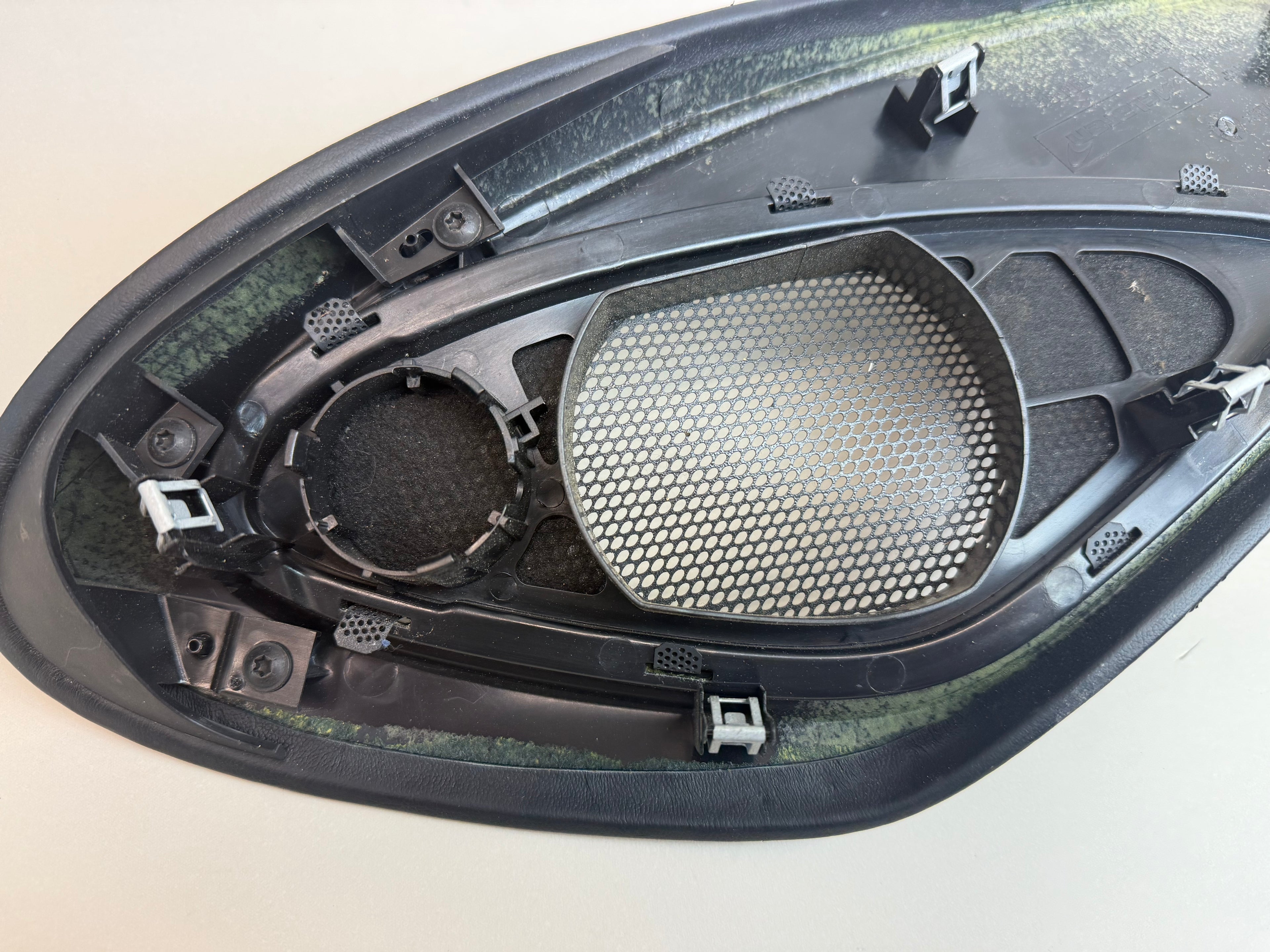 McLaren 570S 540C 570GT 600LT LH Left Door Speaker Cover Panel Bowers & Wilkins OEM 13N0544CP