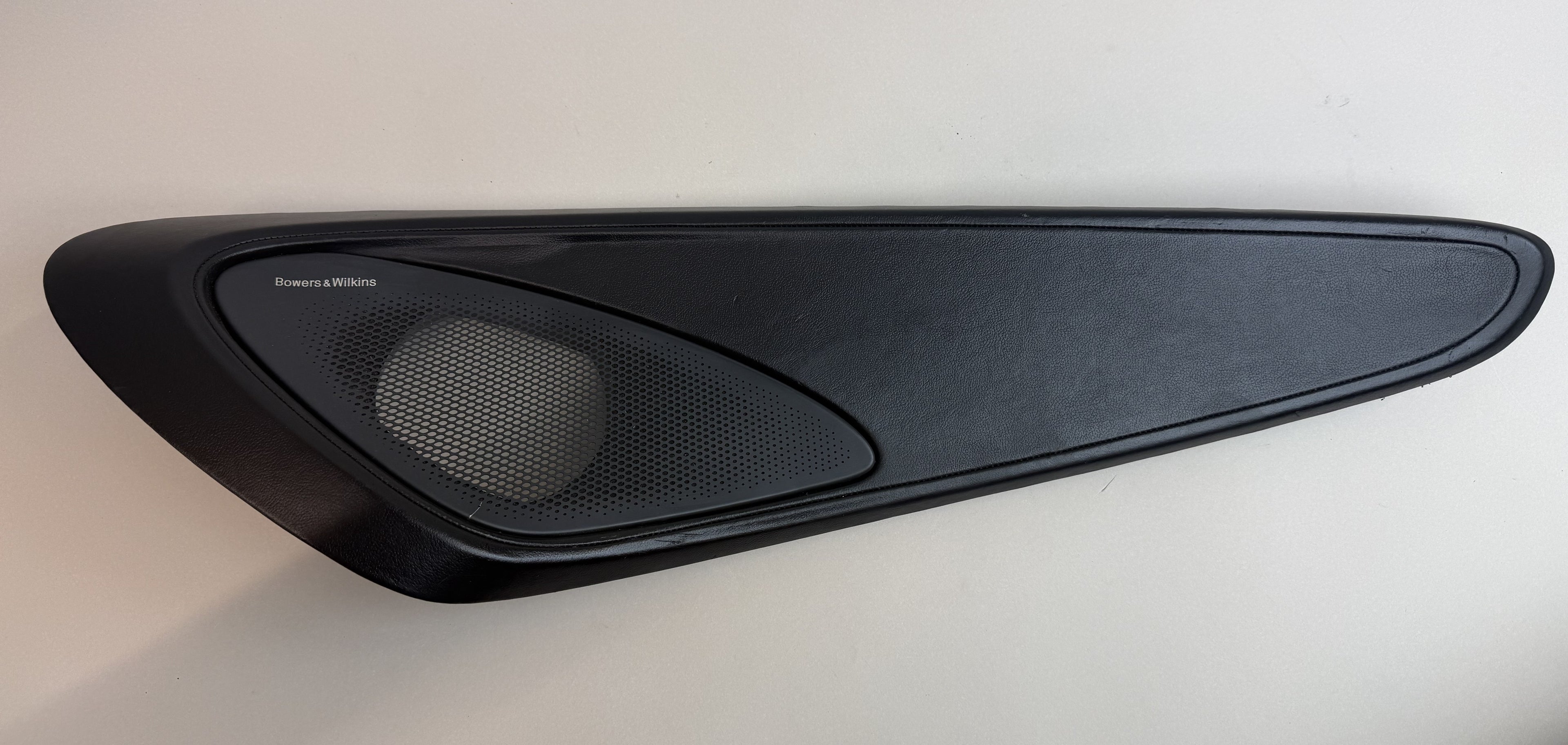 McLaren 570S 540C 570GT 600LT RH Right Door Speaker Cover Panel Bowers & Wilkins OEM 13N0693CP