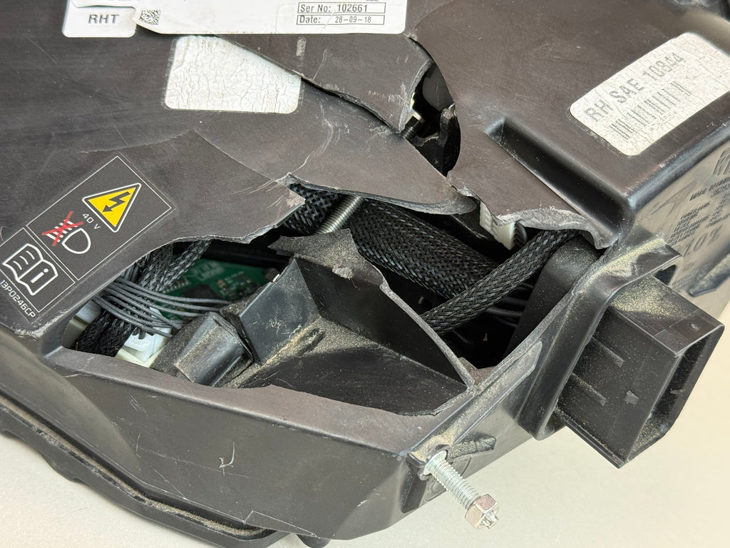 McLaren 570S 540C 570GT RH LED Headlight Assembly 13A3919CP OEM 2016-2021 DAMAGED
