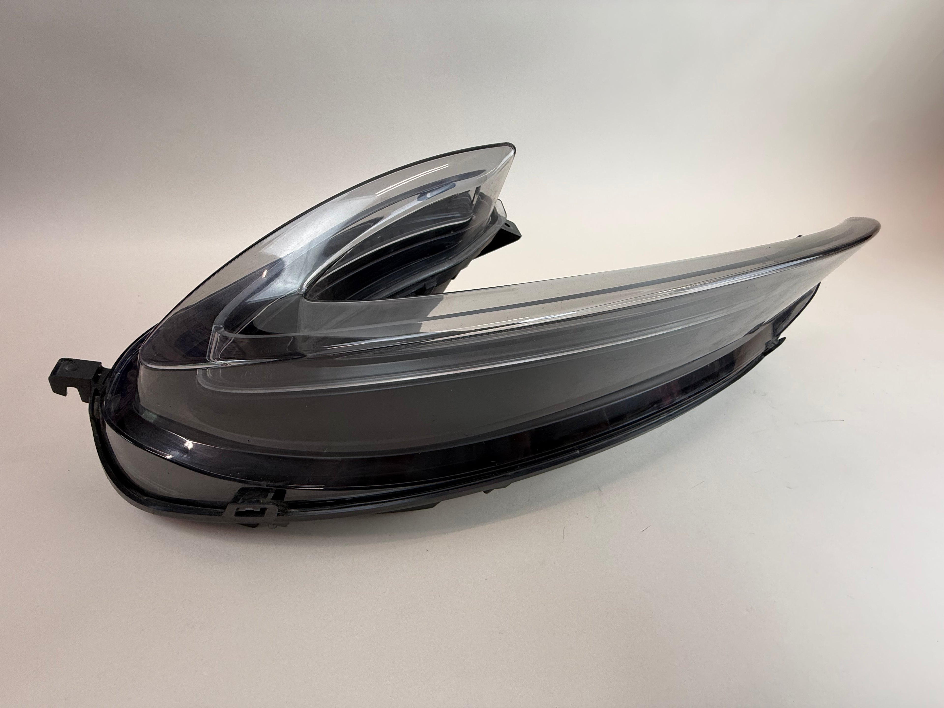 McLaren 570S 540C 570GT 600LT RH Rear Tail Light Lamp Assembly 13A3749CP OEM 2016-2021