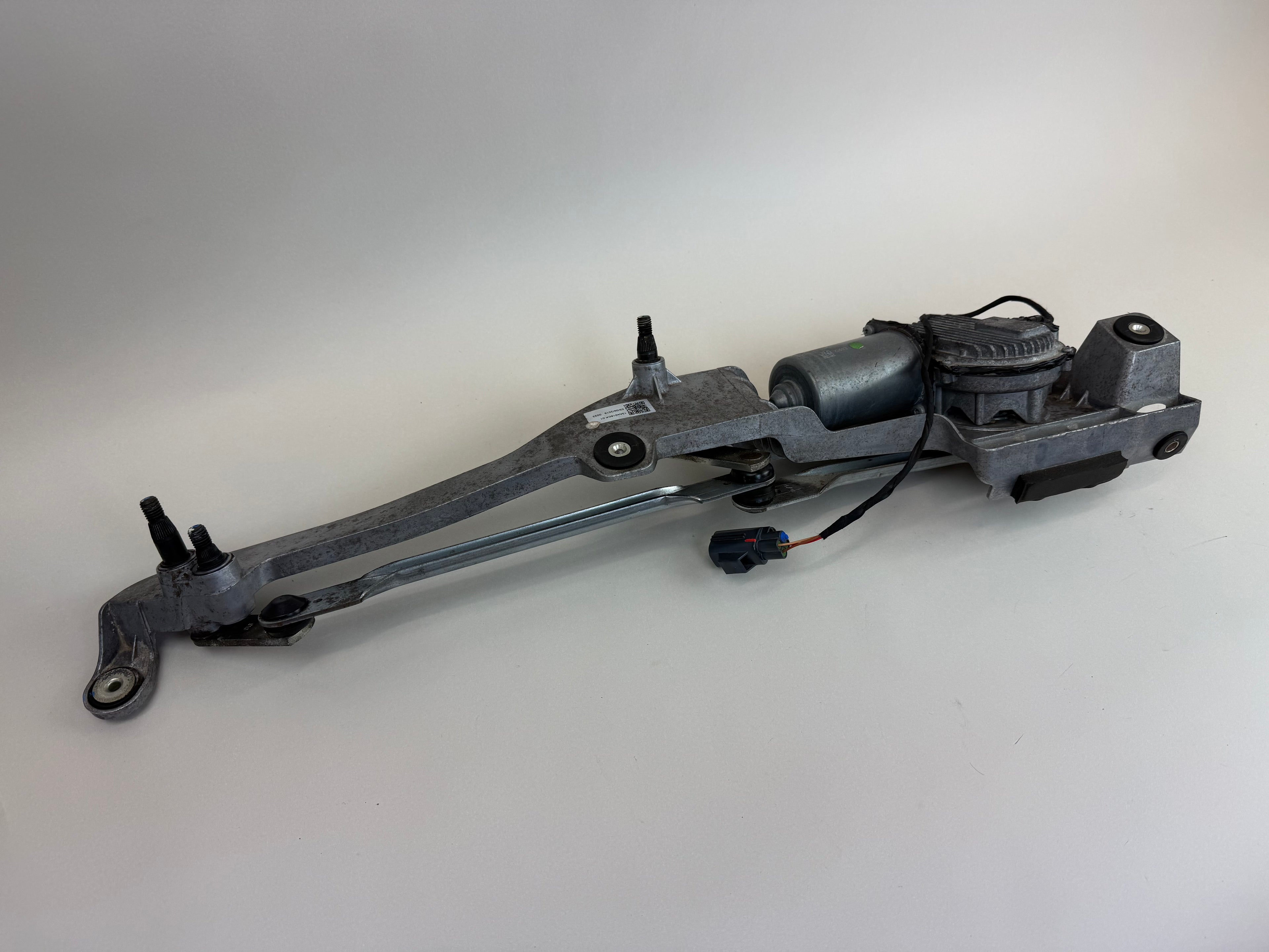 McLaren 570S 540C 570GT 600LT Windshield Wiper Motor & Linkage Assembly 13AA016CP OEM 2016-2021