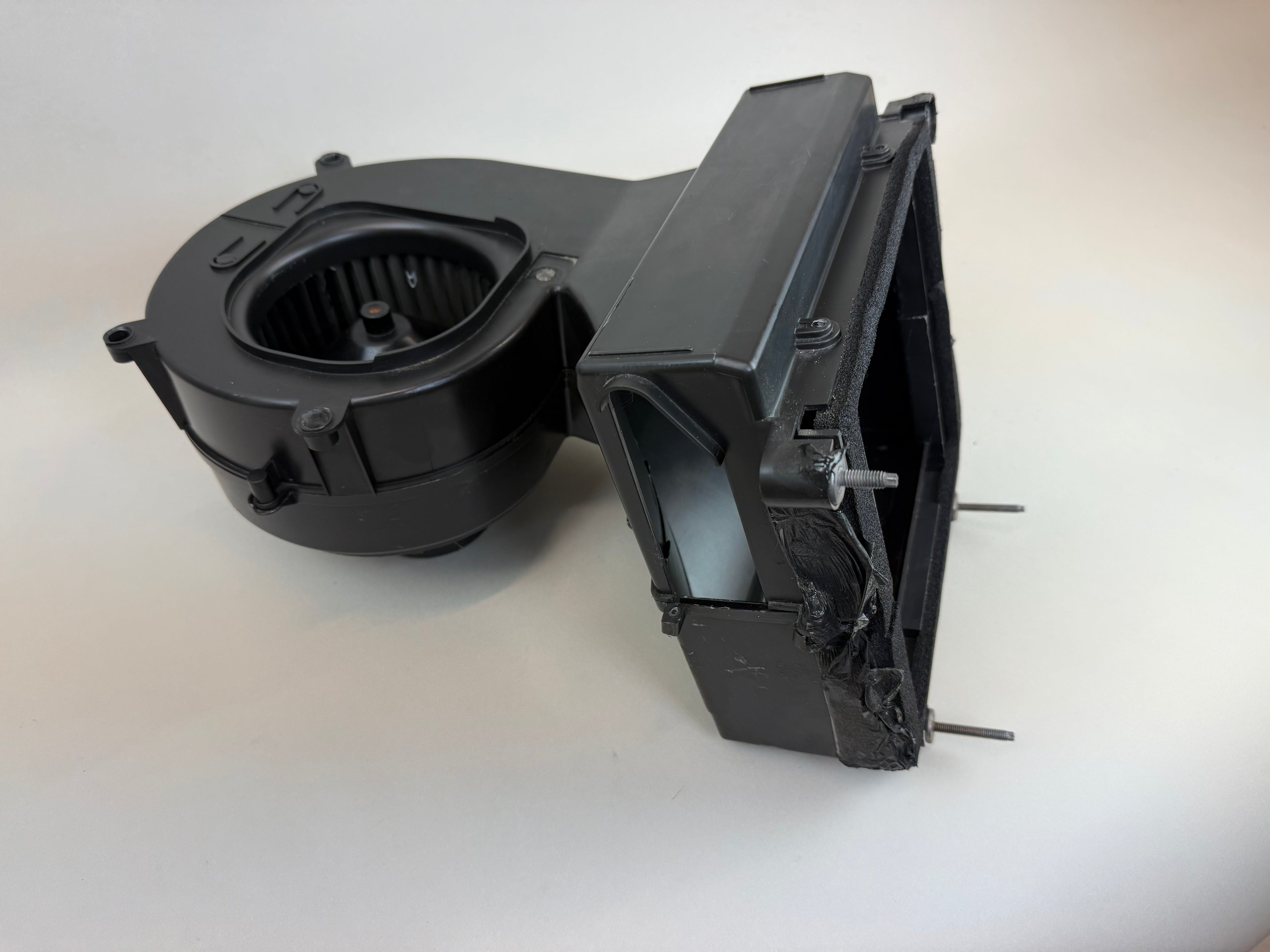 McLaren 570S 540C 570GT 600LT HVAC EVAP Lower Blower Assembly OEM 2016-2021