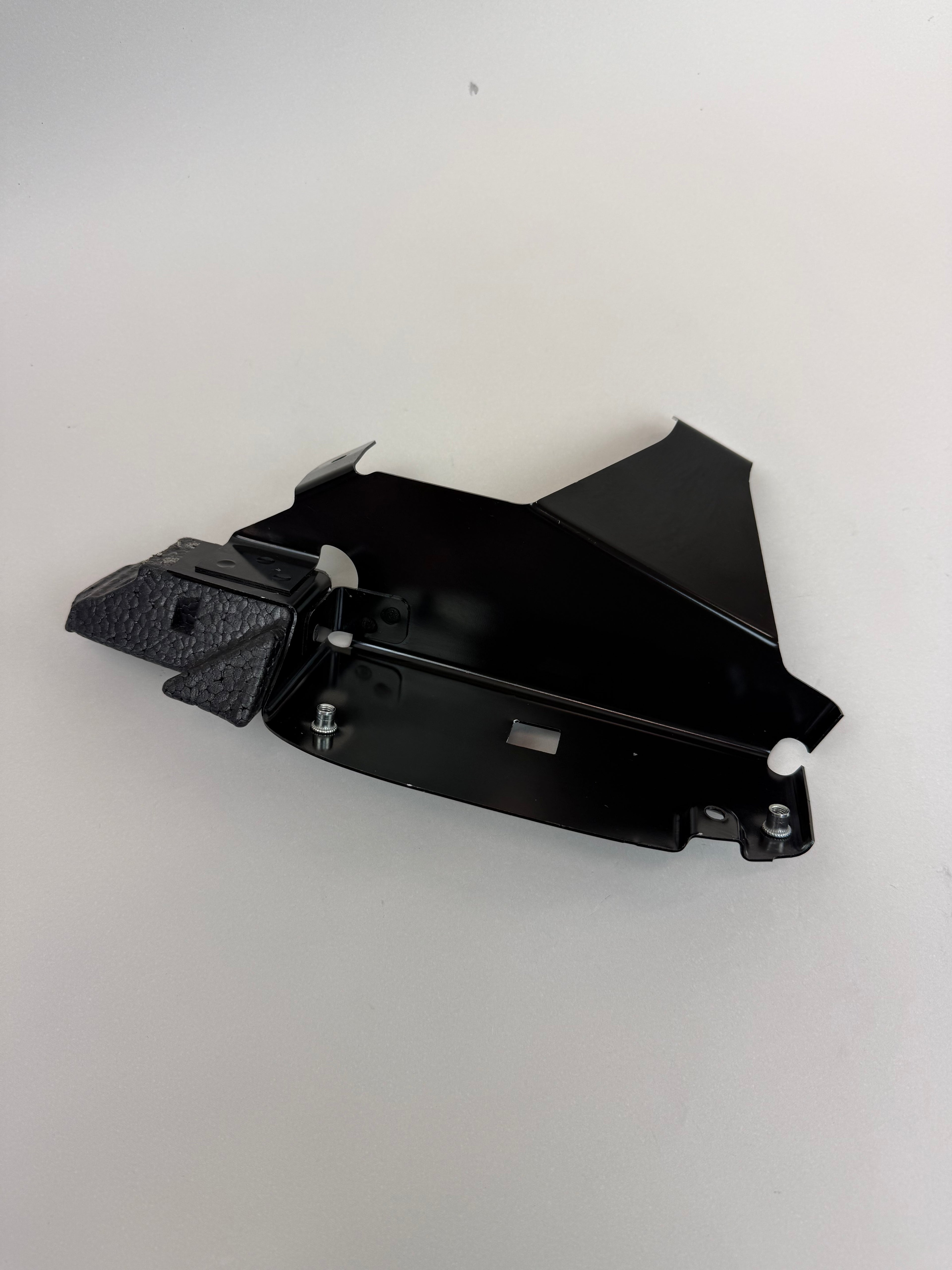 McLaren 570S 540C 570GT 600LT Dead Pedal Kick Panel Bracket 11N0975CP OEM 2016-2021