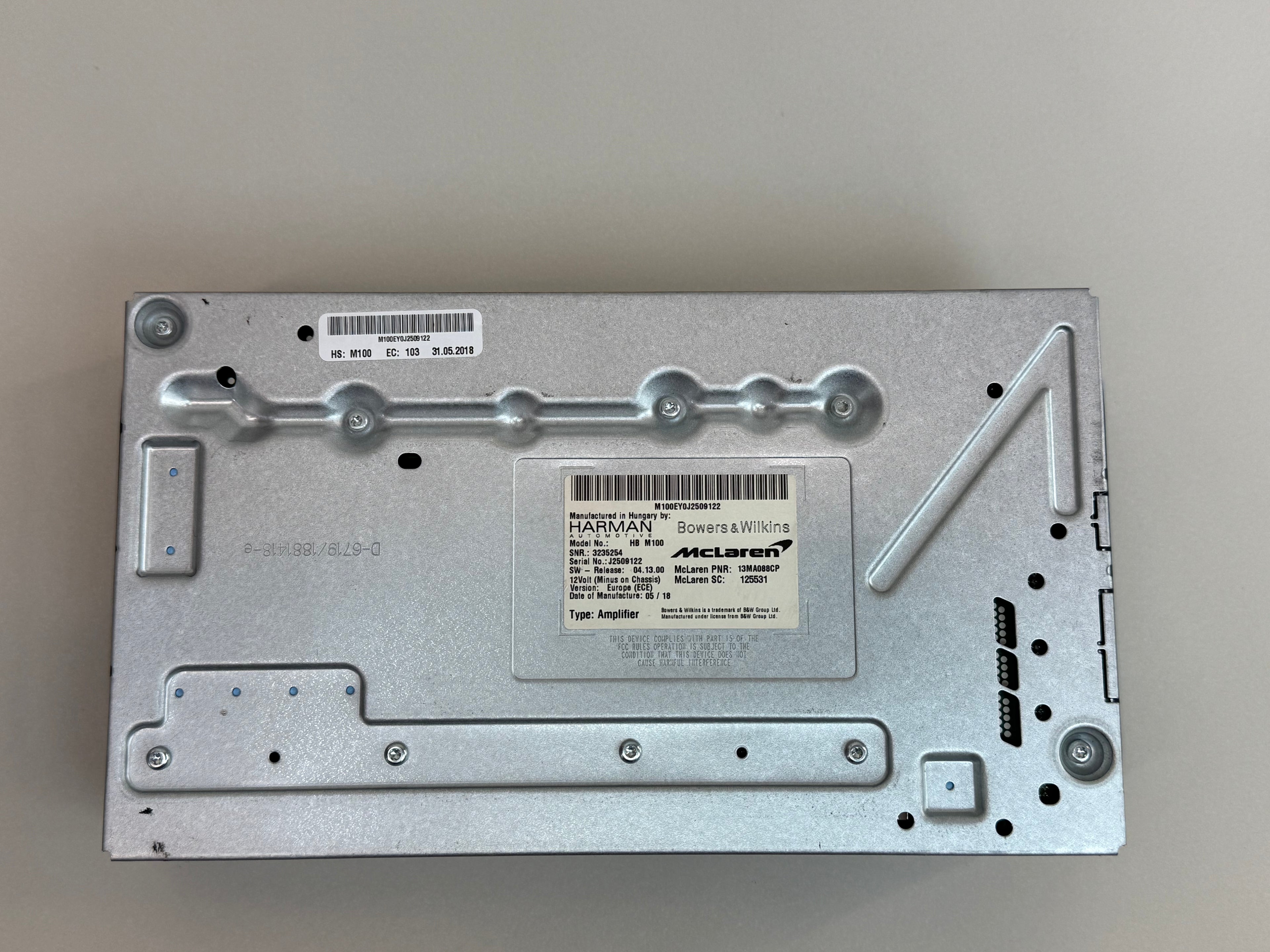 McLaren 570S 540C 570GT 600LT Harman Bowers & Wilkins Audio Amplifier 13MA088CP OEM 2016-2021