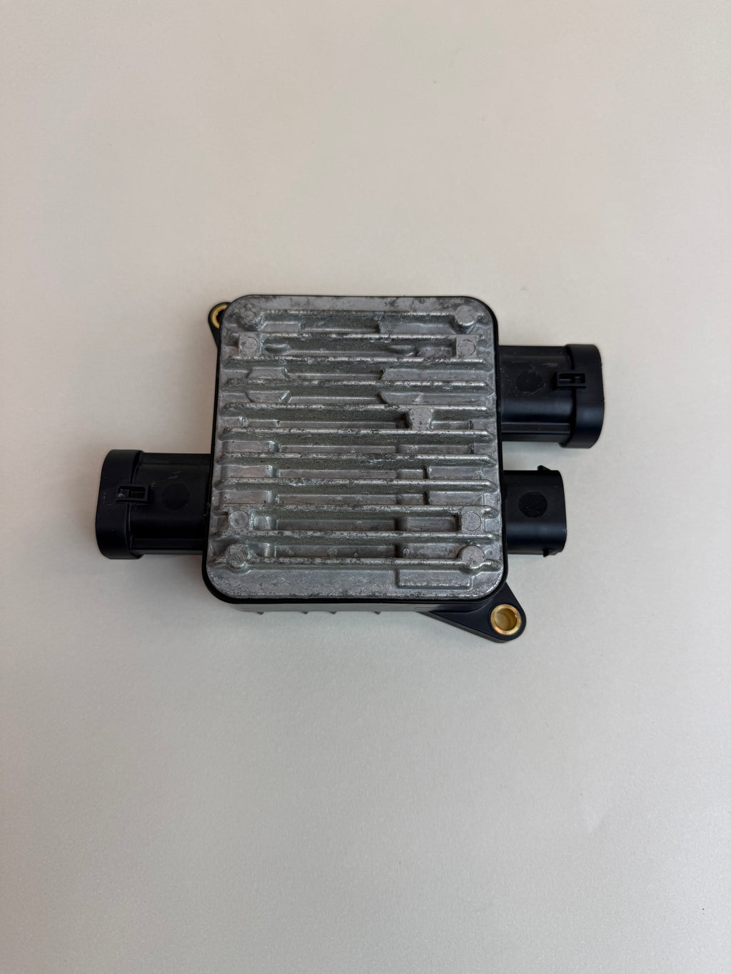 McLaren 570S 540C 570GT 600LT Fuel Pump Control Module 13K0109CP OEM 2016-2021