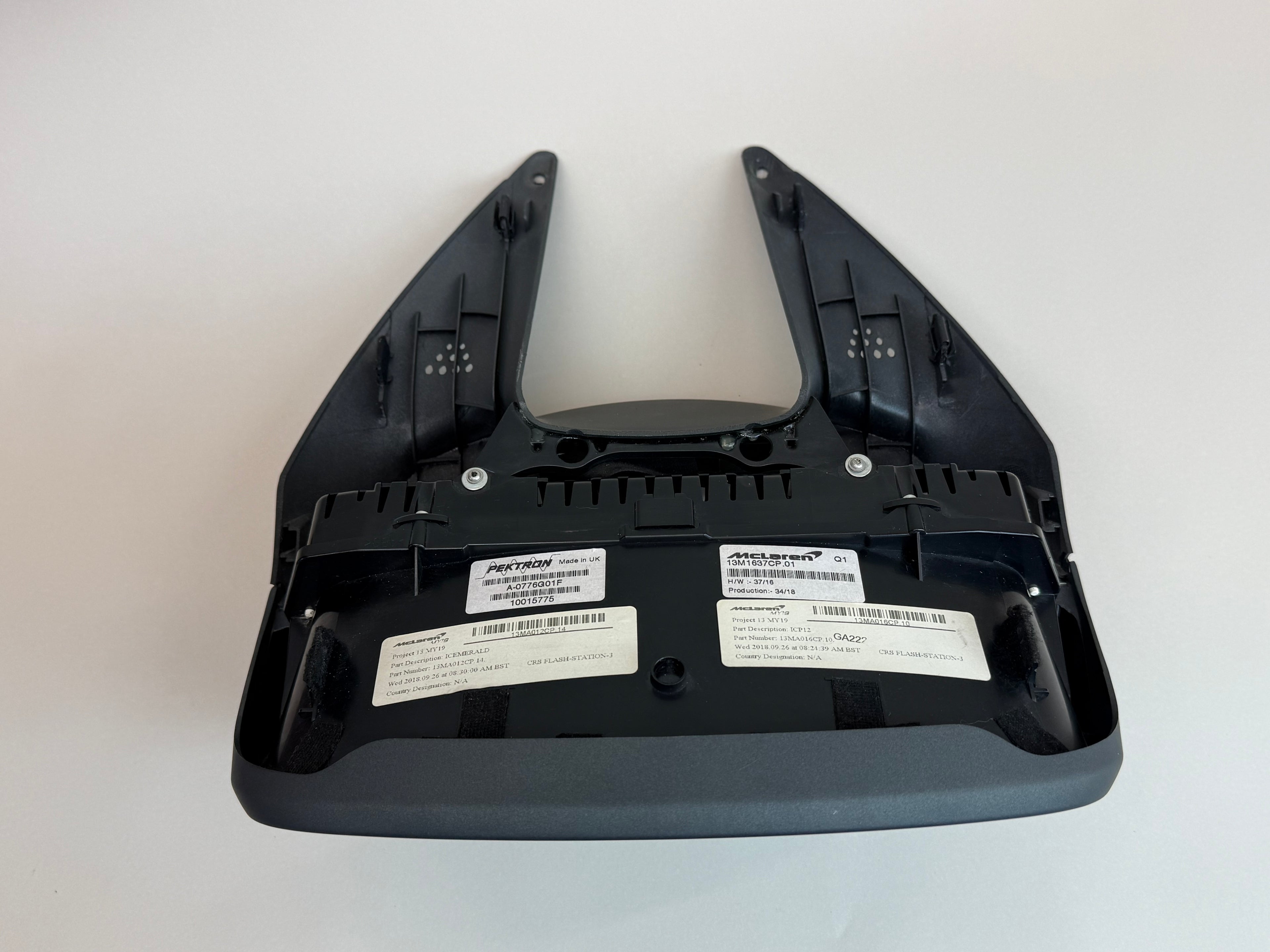 McLaren 570S 540C 570GT 600LT Instrument Cluster Display Assembly 13M1637CP OEM 2016-2021