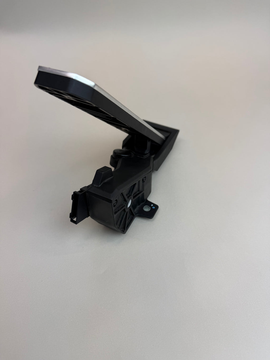 McLaren 570S 540C 570GT 600LT Accelerator Gas Pedal Assembly 11CA002CP OEM 2016-2021