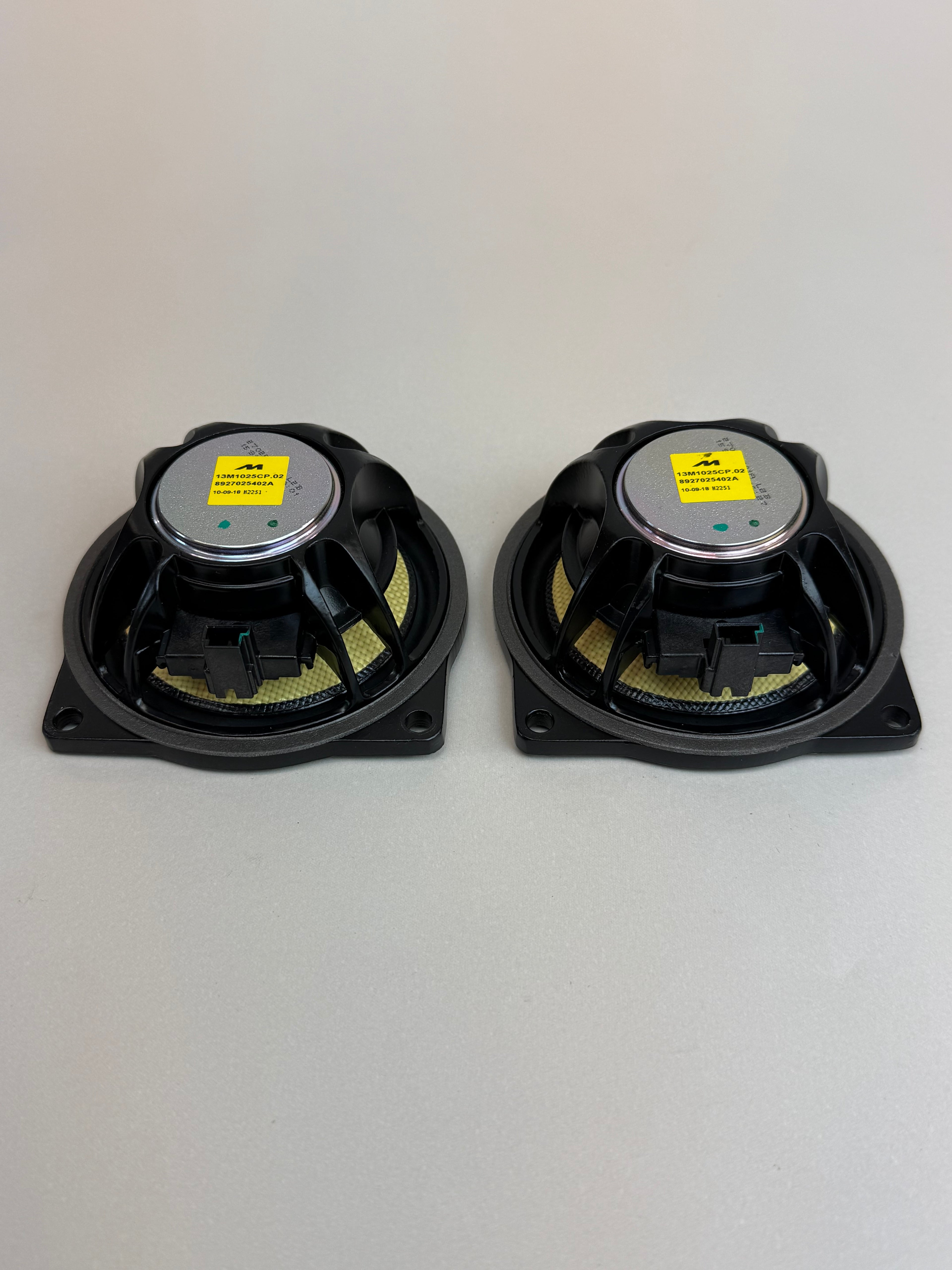 McLaren 570S 540C 570GT 600LT 720S Door Speaker Pair 13M1025CP OEM