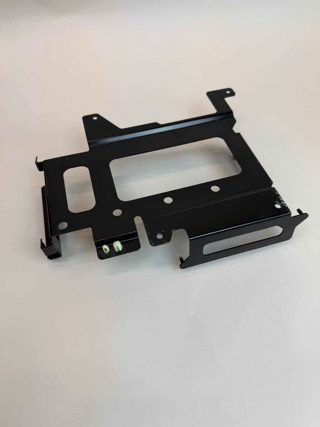 McLaren 570S 540C 570GT 600LT Radio Amplifier Mount Bracket 13M1550CP OEM 2016-2021