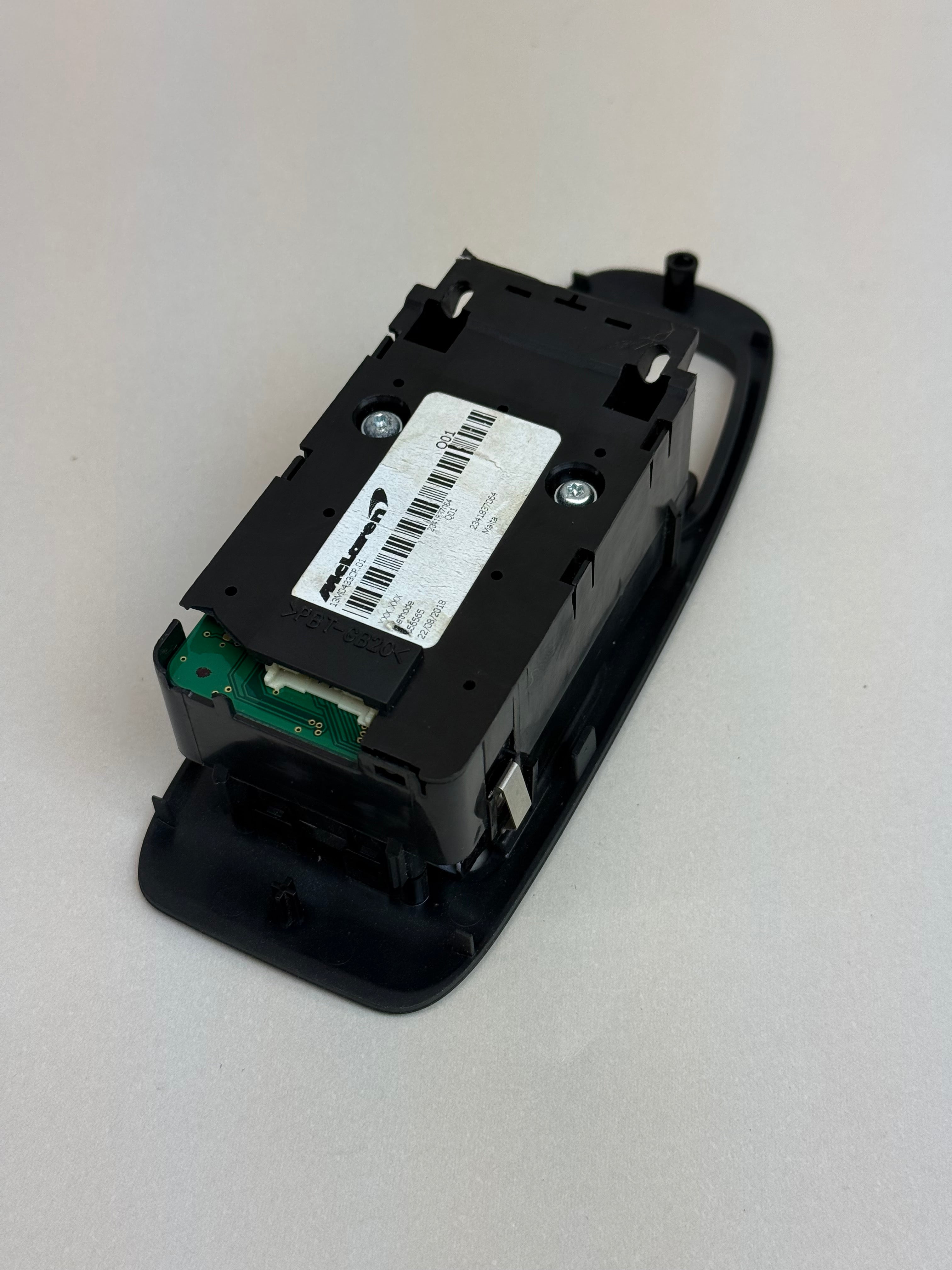 McLaren 570S 540C 570GT 600LT Driver Side Master Window Switch Panel 13M0433CP OEM 2016-2021