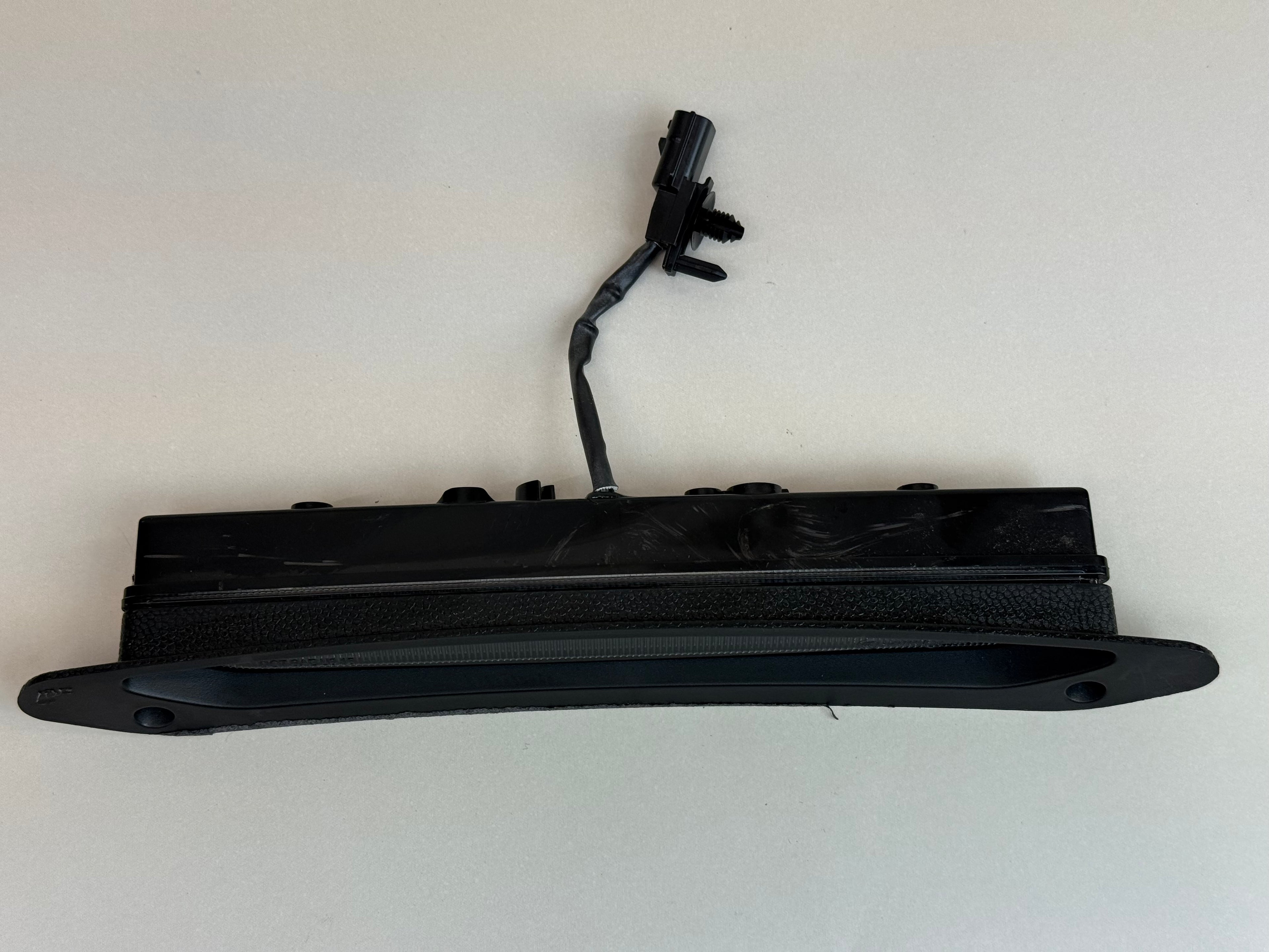 McLaren 570S 540C 570GT 600LT Center High Mount Stop Lamp CHMSL 13A5180CP OEM 2016-2021