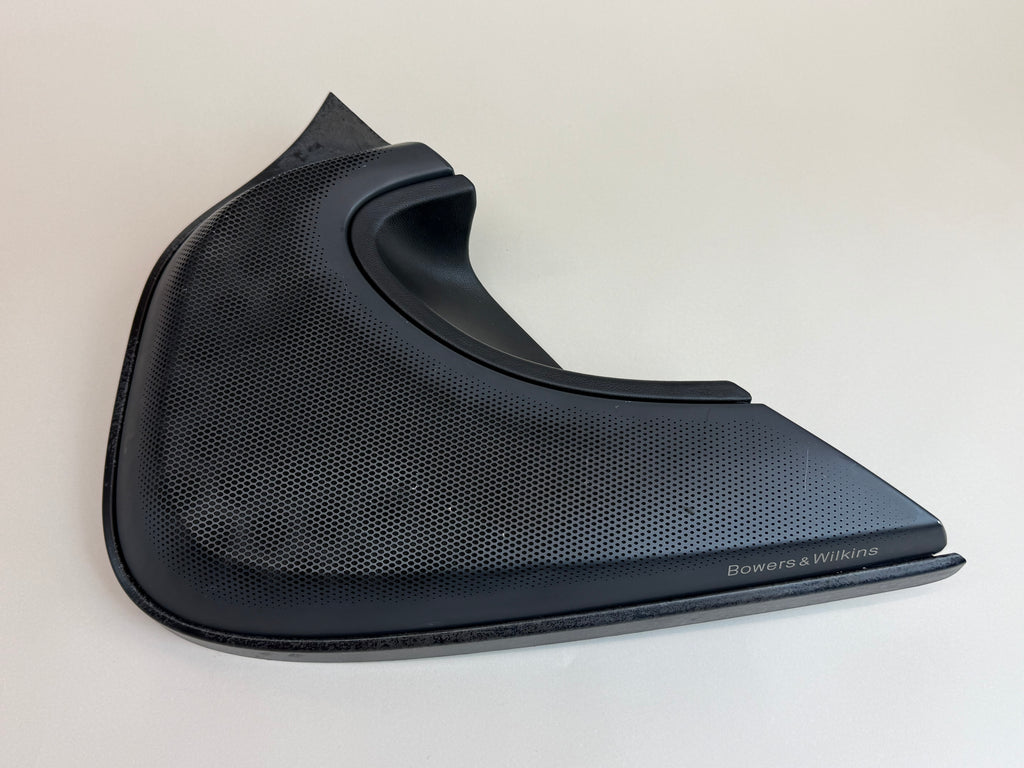 McLaren 570S 540C 570GT 600LT Right RH Dash Speaker Cover Trim Panel 13N0534CP OEM 2016-2021