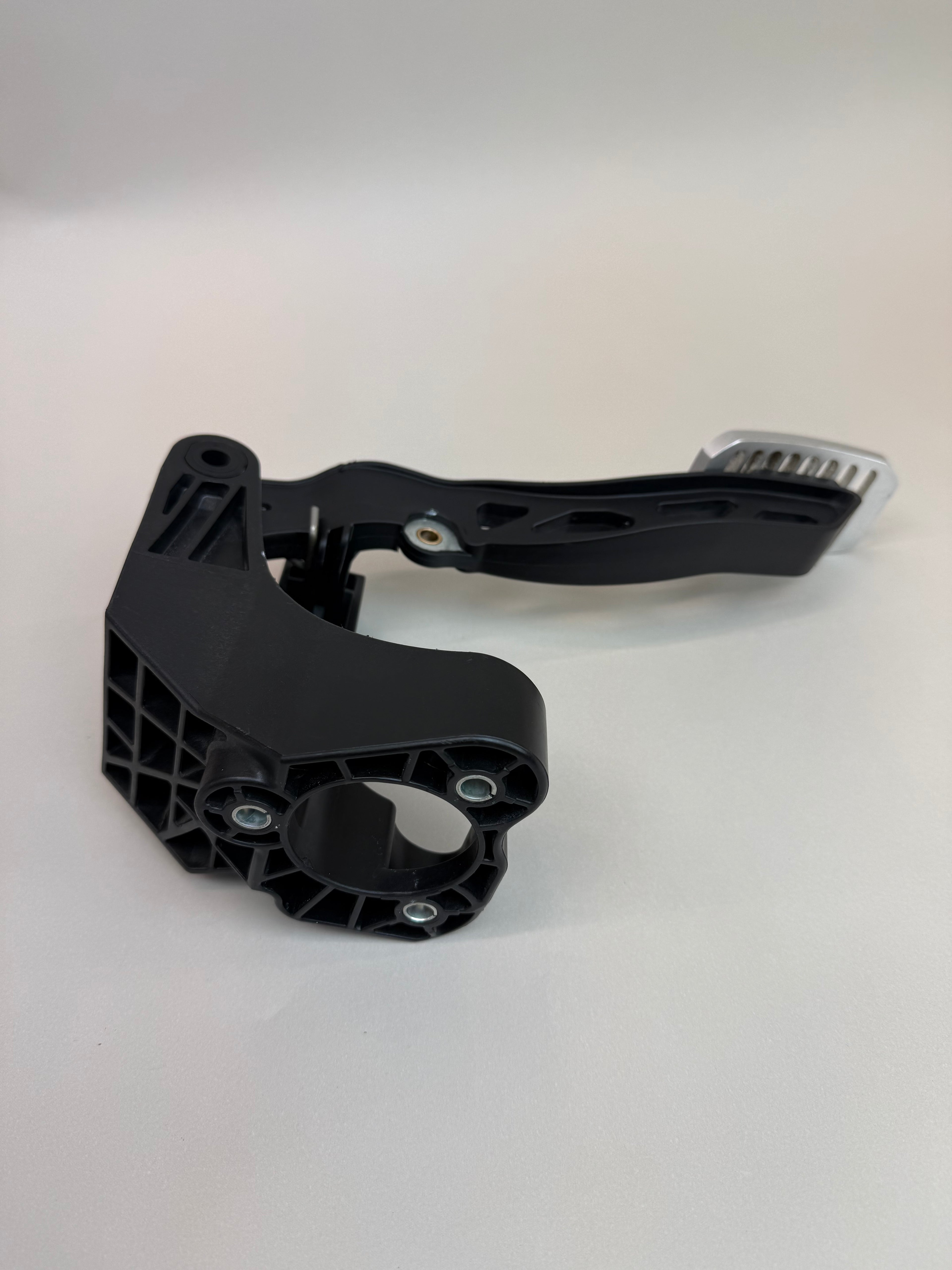 McLaren 570S 540C 570GT 600LT Brake Pedal Assembly 11CA001CP OEM 2016-2021