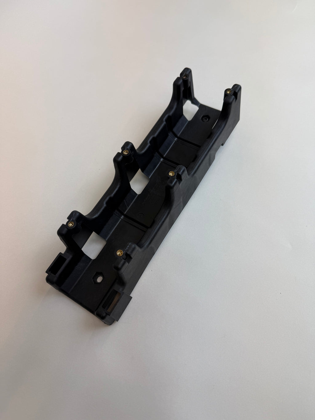 McLaren MP4-12C 650S 540C 570S 570GT 600LT 675LT 720S Main Wiring Harness Support Bracket 13N2147CP OEM
