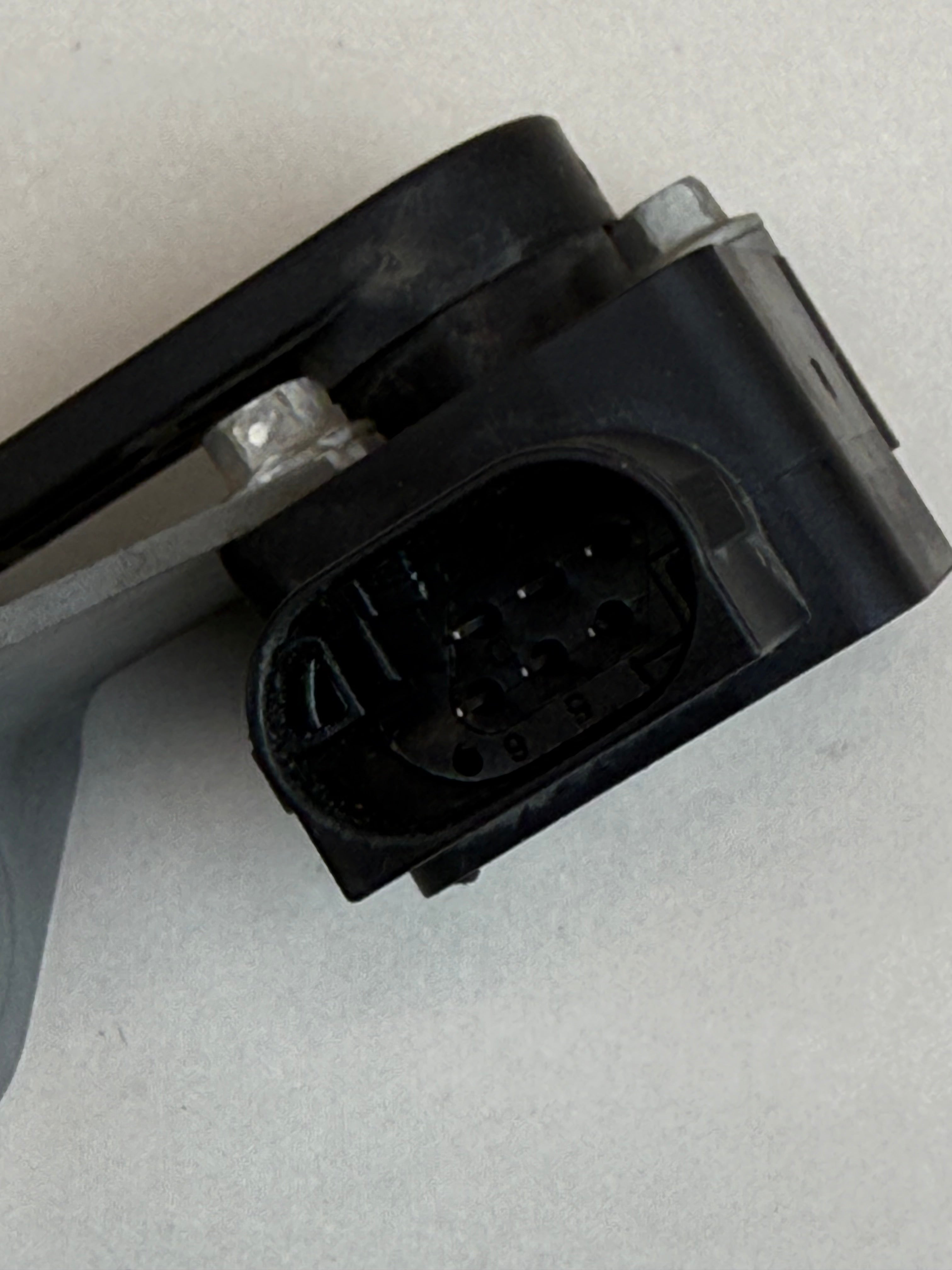 McLaren 570S 540C 570GT 600LT Suspension Ride Height Level Sensor 13B0681CP.01 OEM