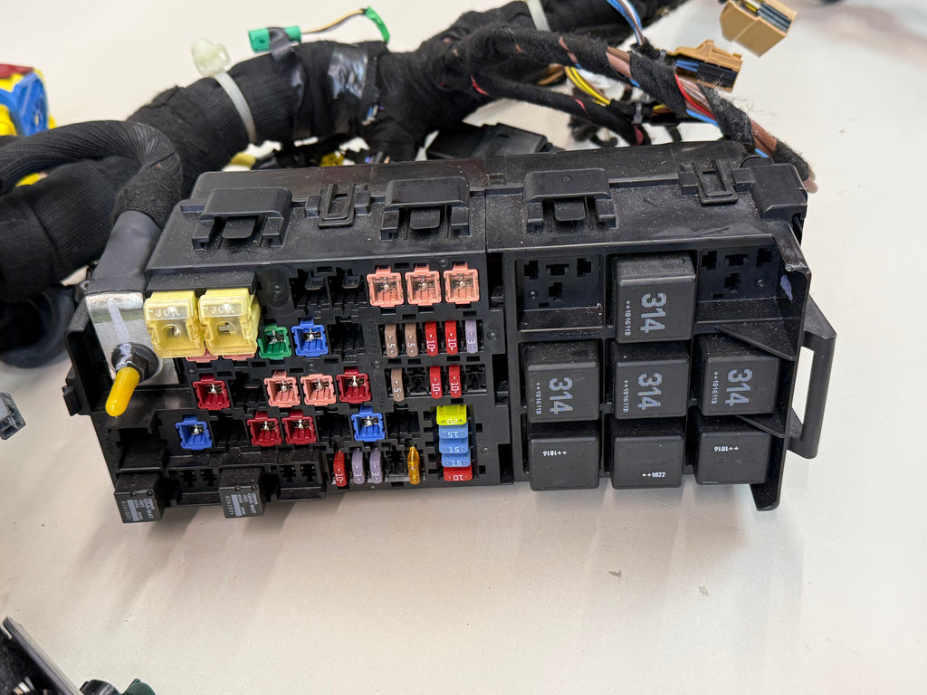 McLaren 570S Complete Main Body Wiring Harness LHD 13M1612SP OEM 2016-2021