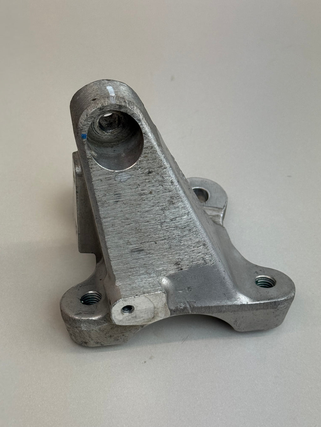 McLaren 570S 540C 570GT LH Left Shock Strut Mount Bracket 11A7142CP.02 11A7431CP