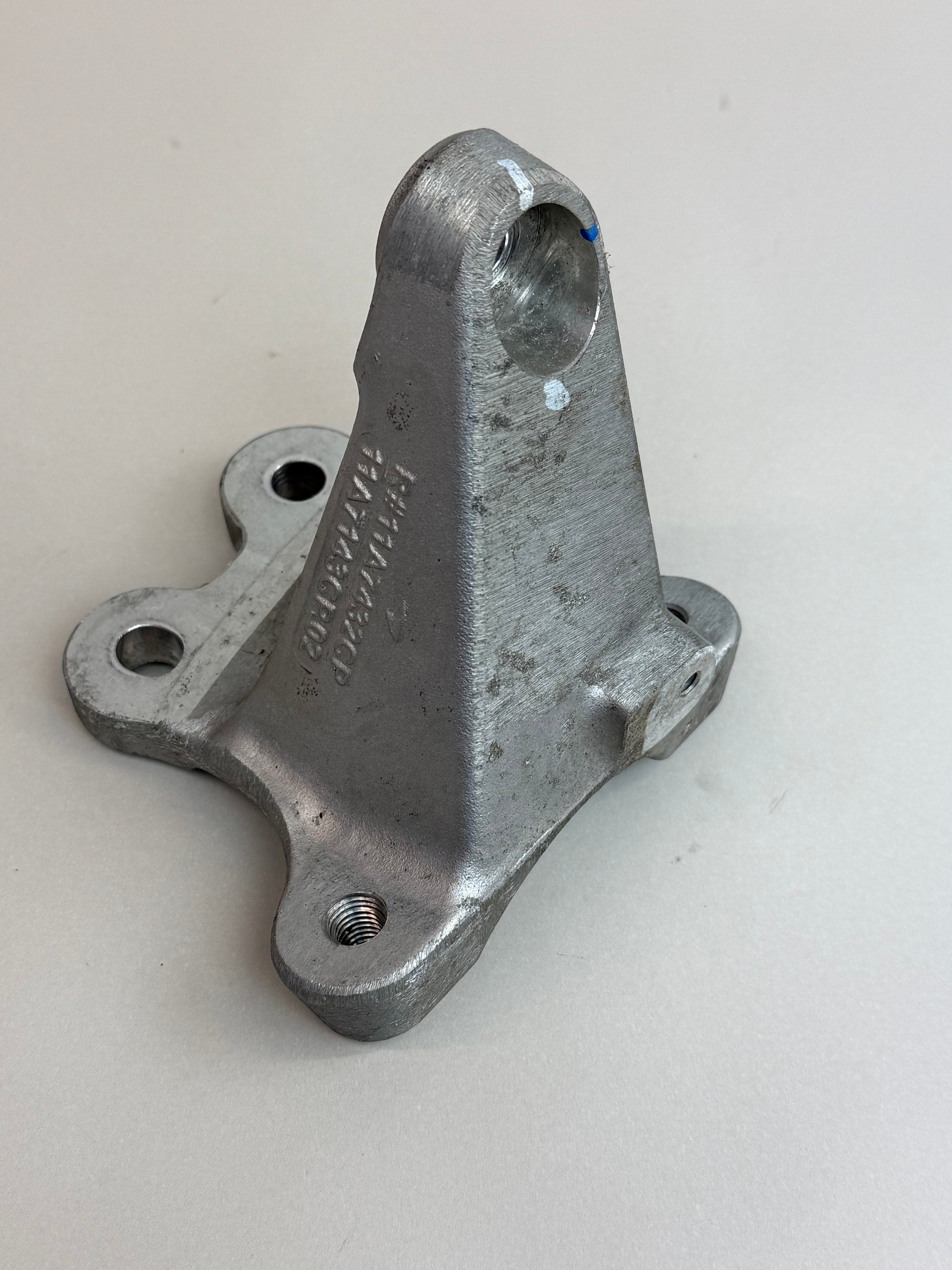 McLaren 570S 540C 570GT RH Right Shock Strut Mount Bracket 11A7143CP.02 11A7432CP