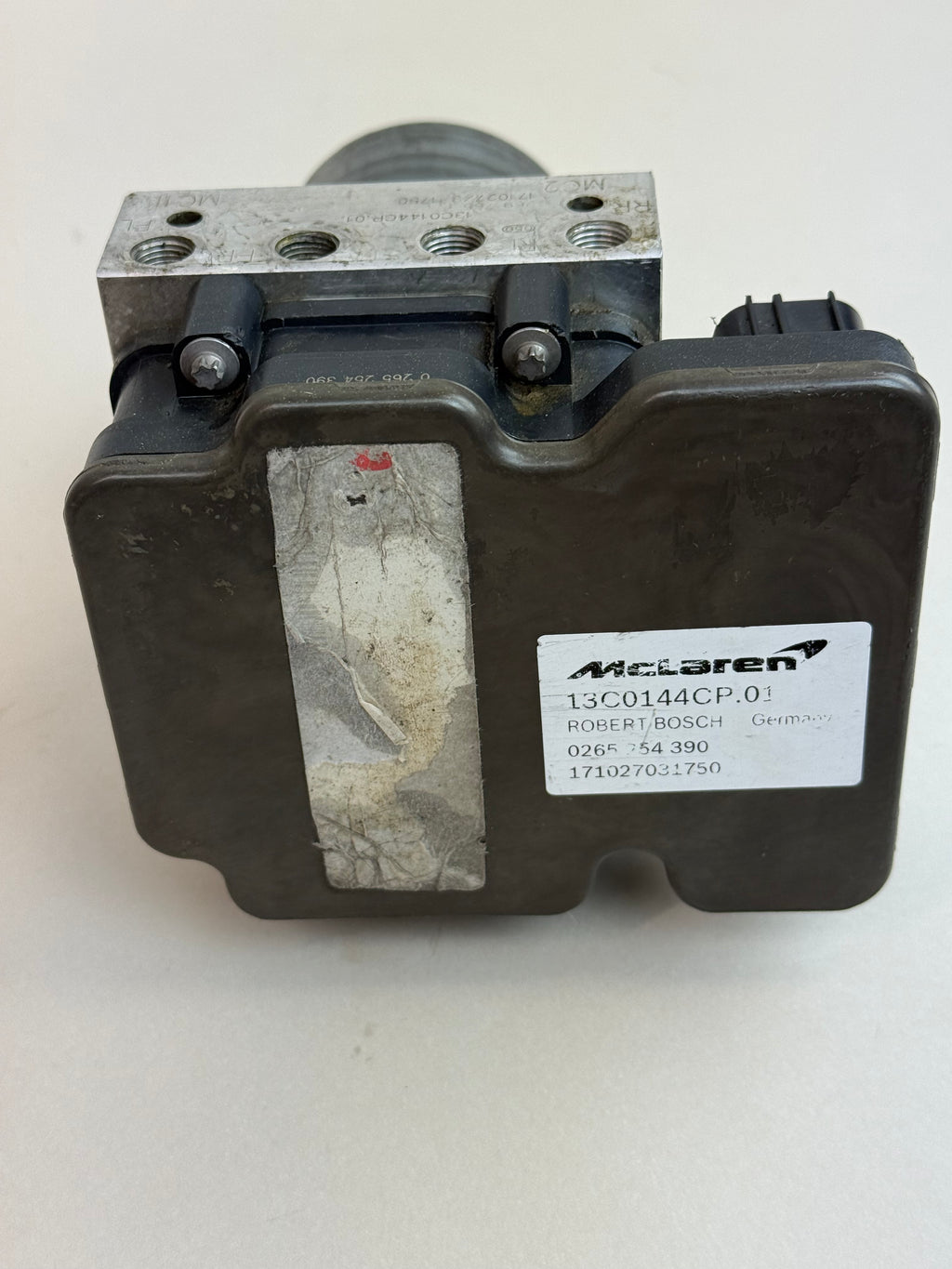 McLaren 570S 540C 570GT ABS Brake Control Module Pump Assembly 13C0144CP.01 Bosch 0265954390