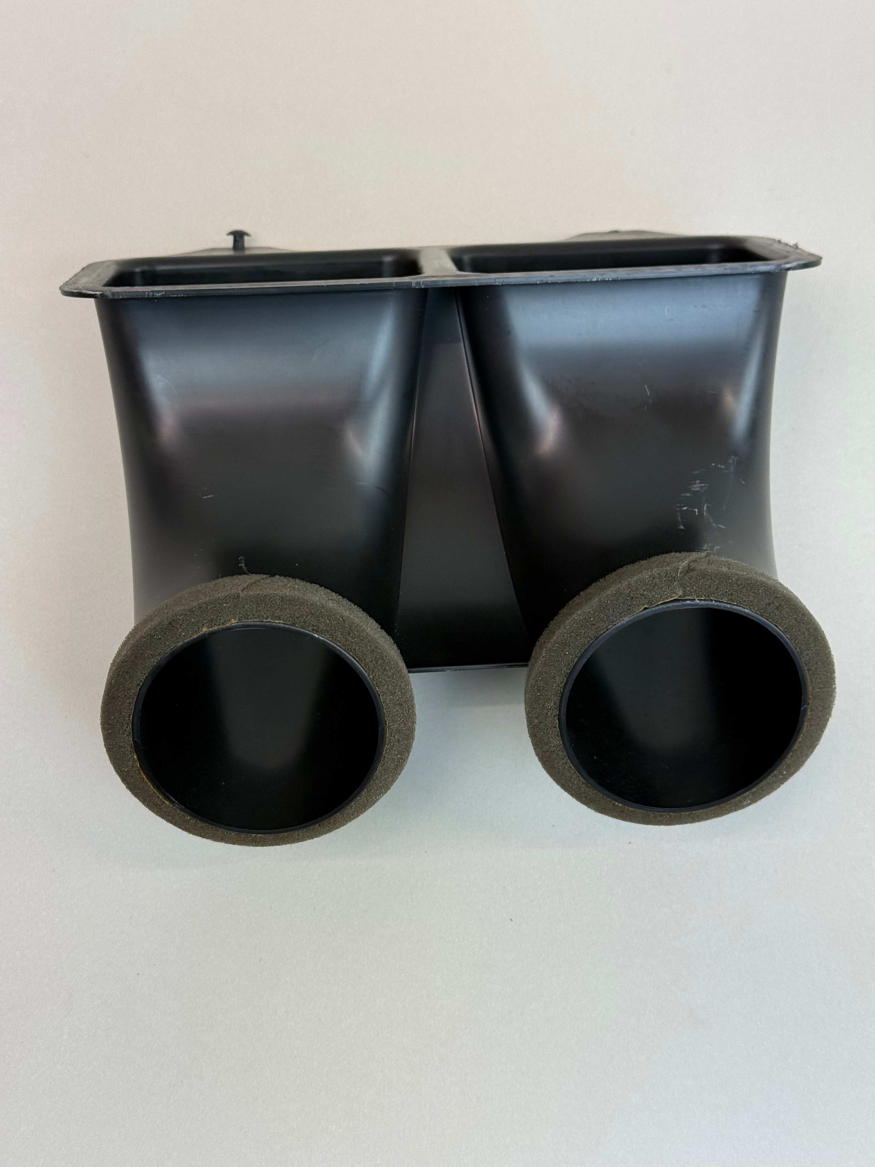McLaren 570S 540C 570GT Center Dash Air Intake Duct 13N0303CP 2016-2021