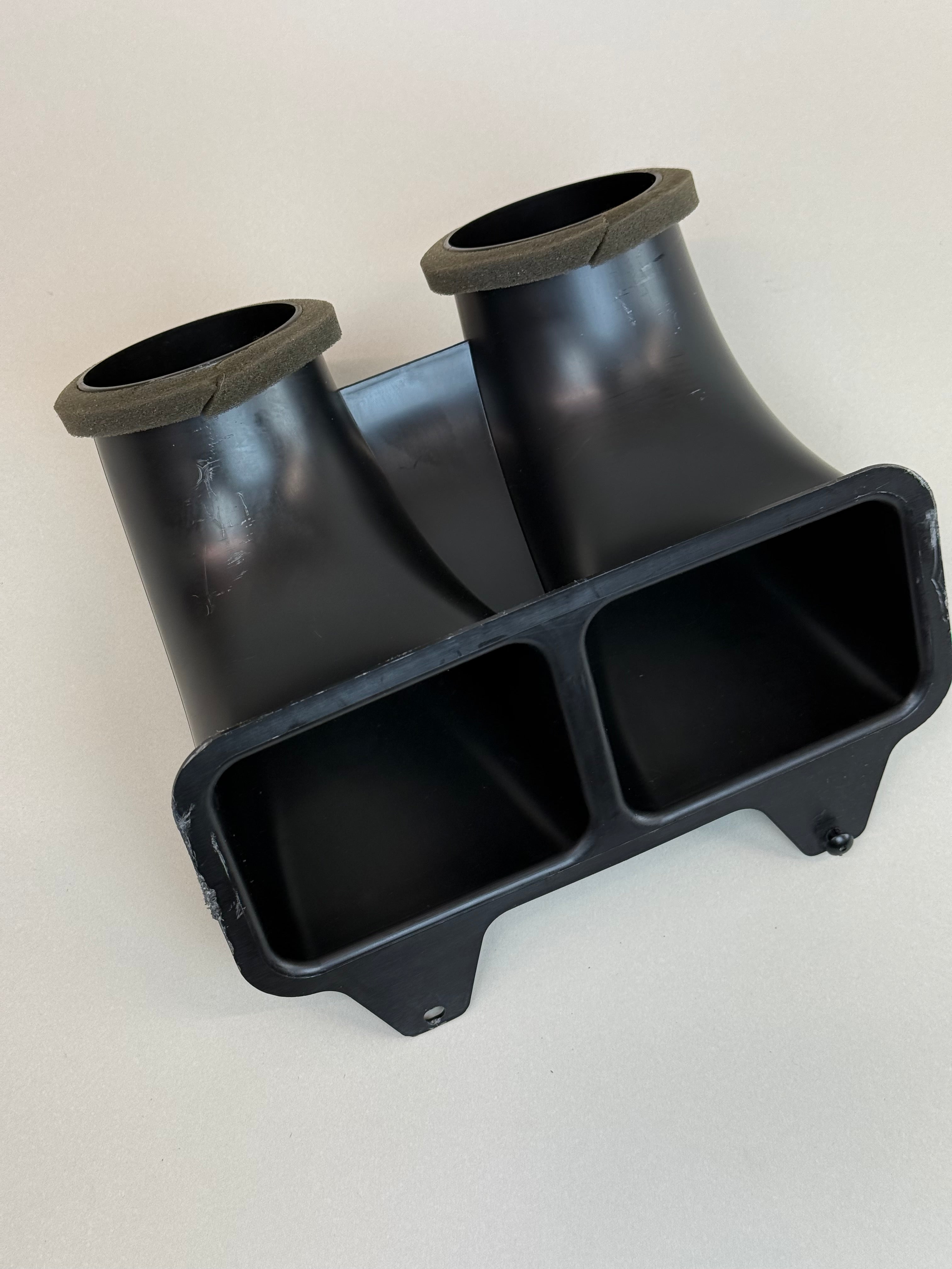 McLaren 570S 540C 570GT Center Dash Air Intake Duct 13N0303CP 2016-2021