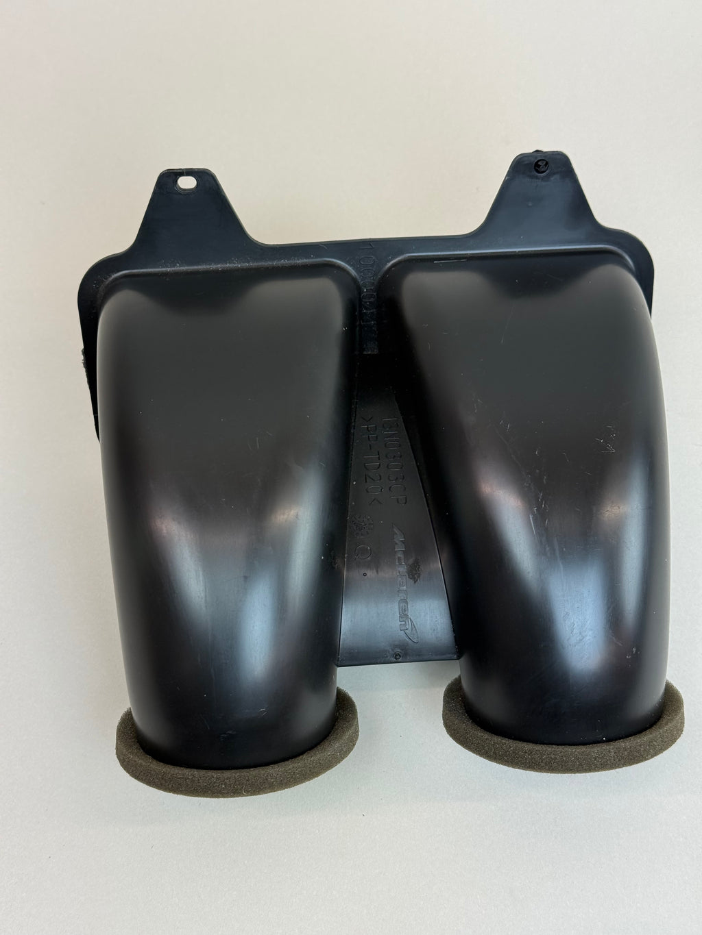 McLaren 570S 540C 570GT Center Dash Air Intake Duct 13N0303CP 2016-2021