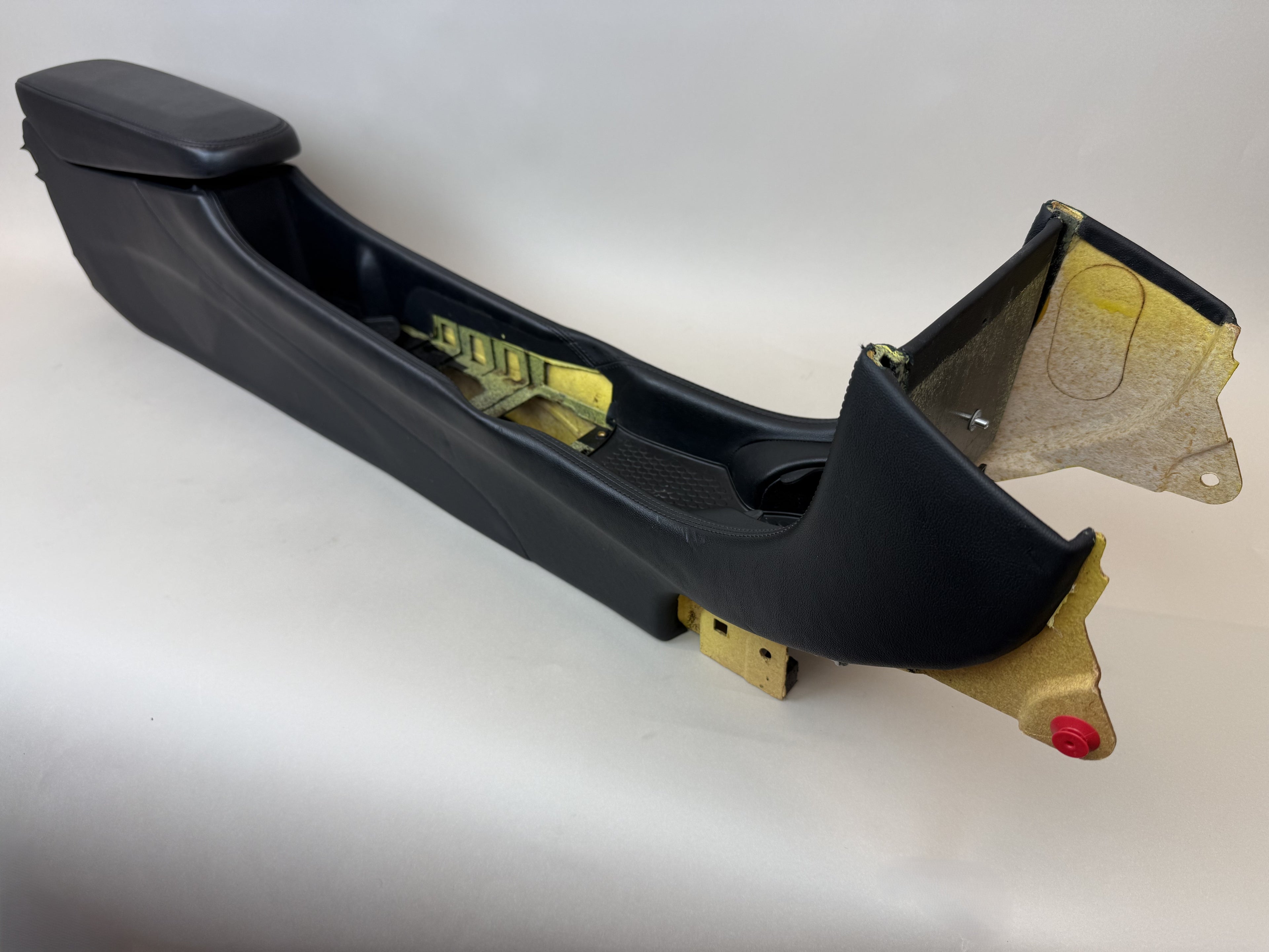 McLaren 570S Center Console Armrest Assembly Black Leather 13N1157CP 2016-2021