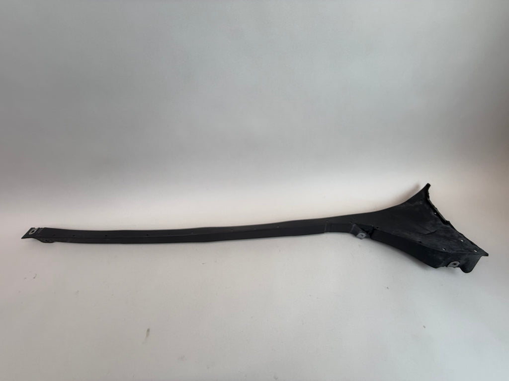 McLaren 570S 540C 570GT RH Lower Door Trim Panel 13A3857CP 13A3855CP 2016-2021 DAMAGED